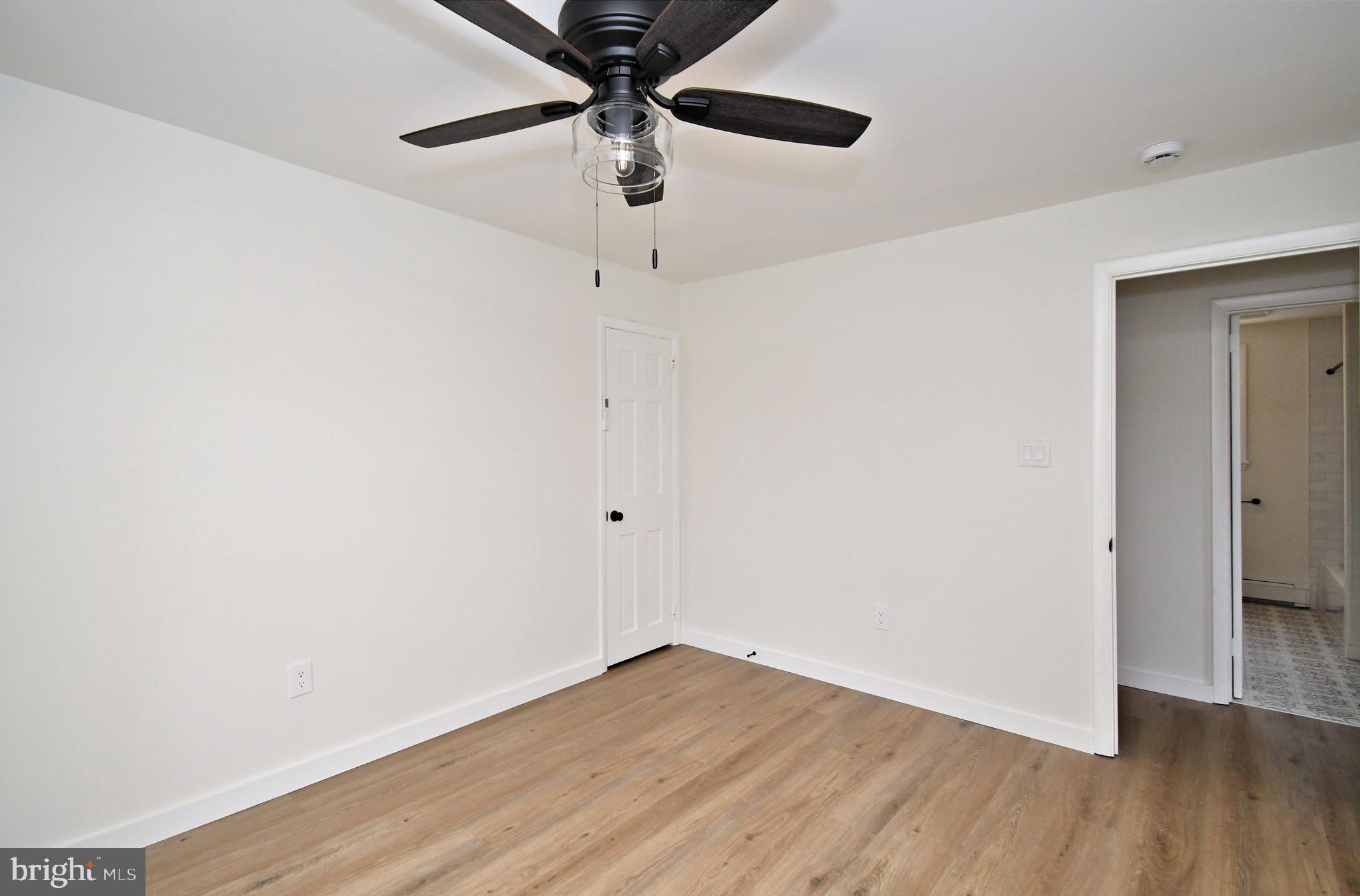 CURLY HILL ACRES - Residential Lease