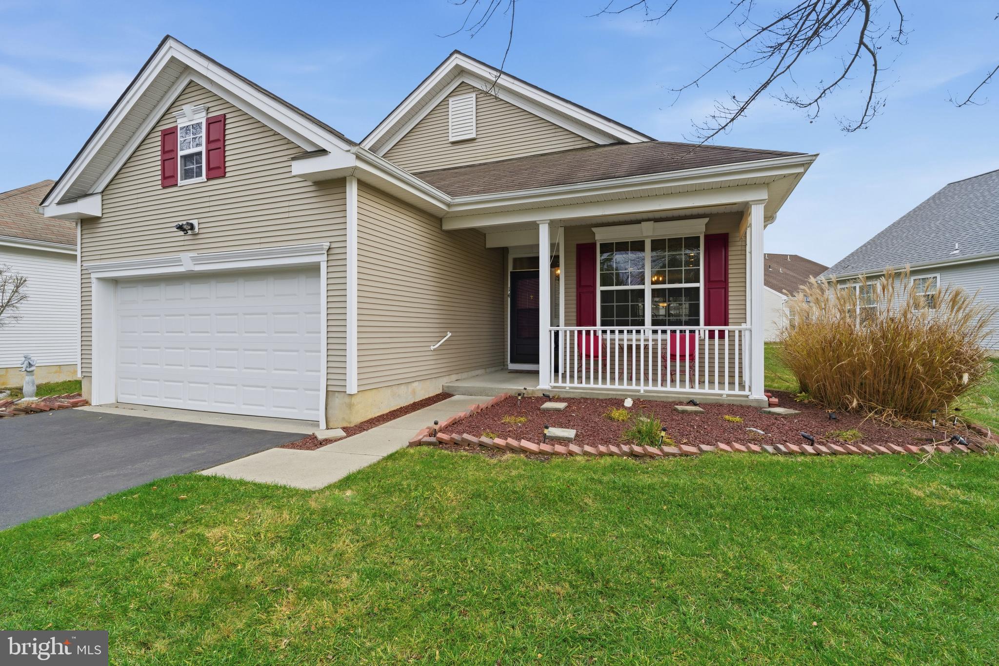 14 HIDDEN LAKE CIRCLE