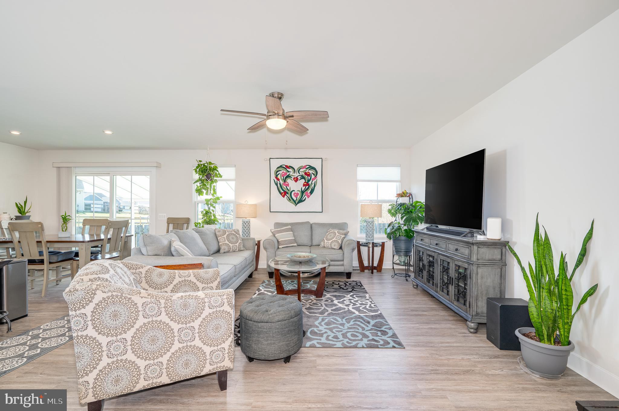 ARCADIA SPRINGS - Residential