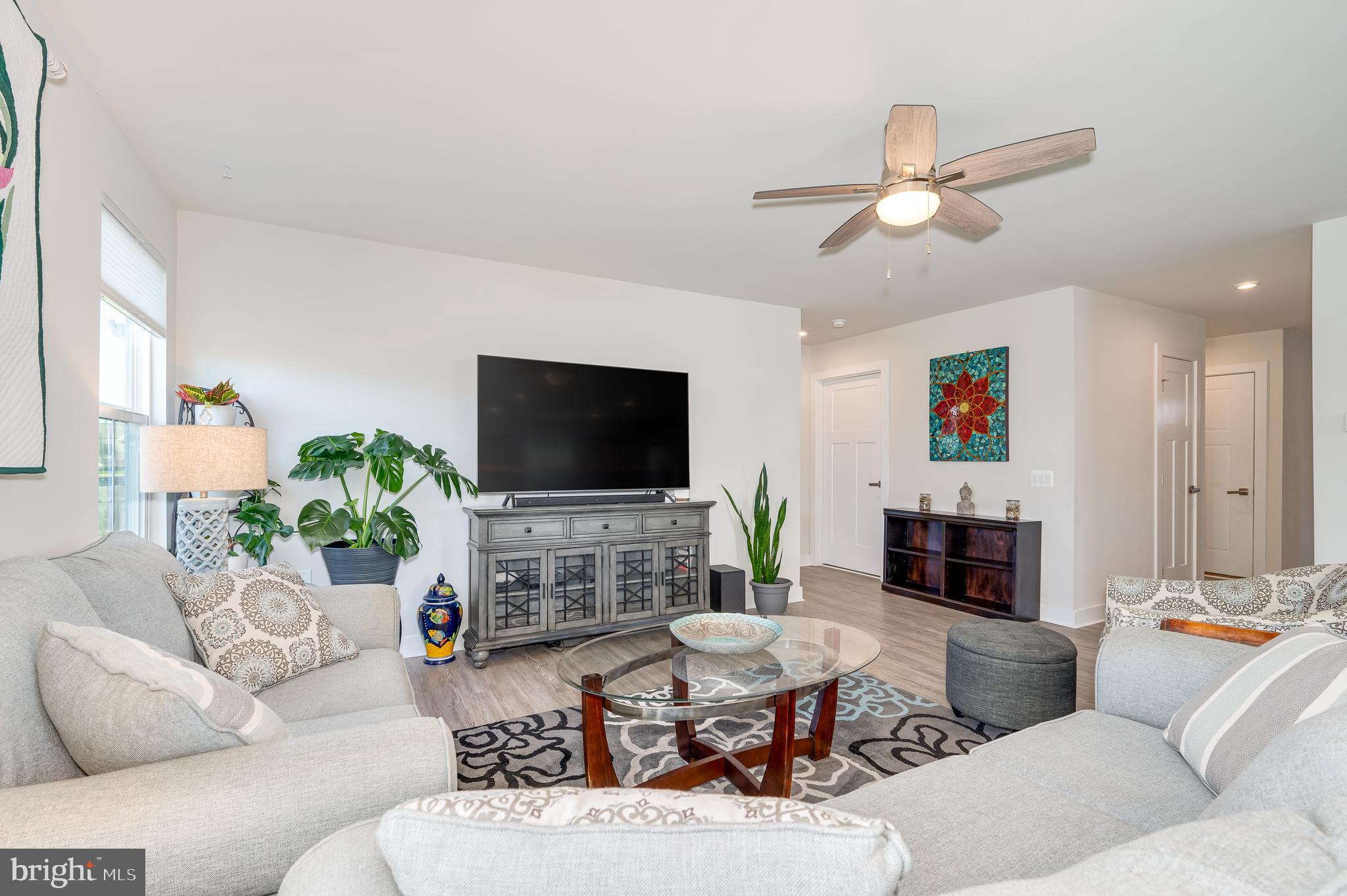 ARCADIA SPRINGS - Residential