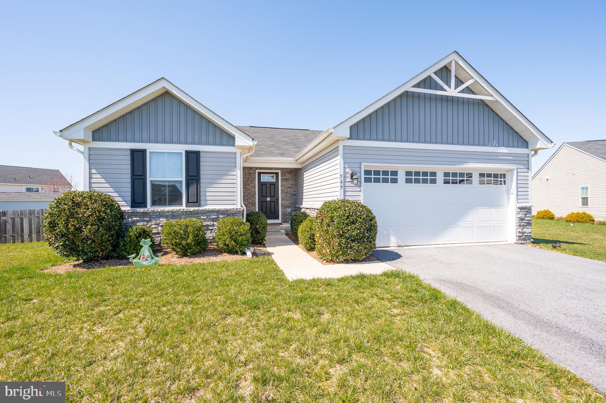 ARCADIA SPRINGS - Residential