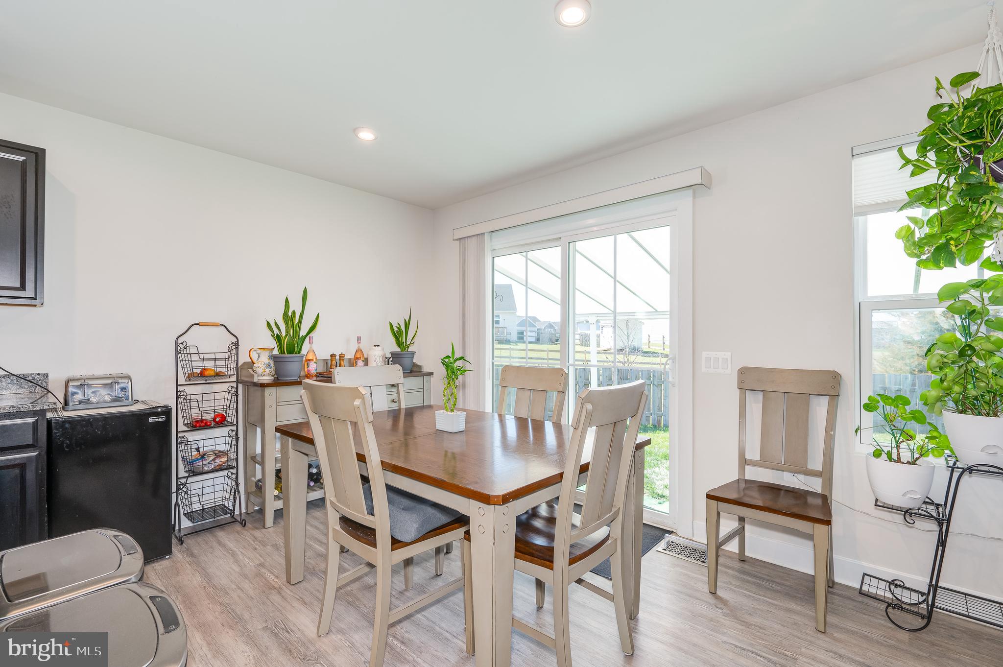 ARCADIA SPRINGS - Residential