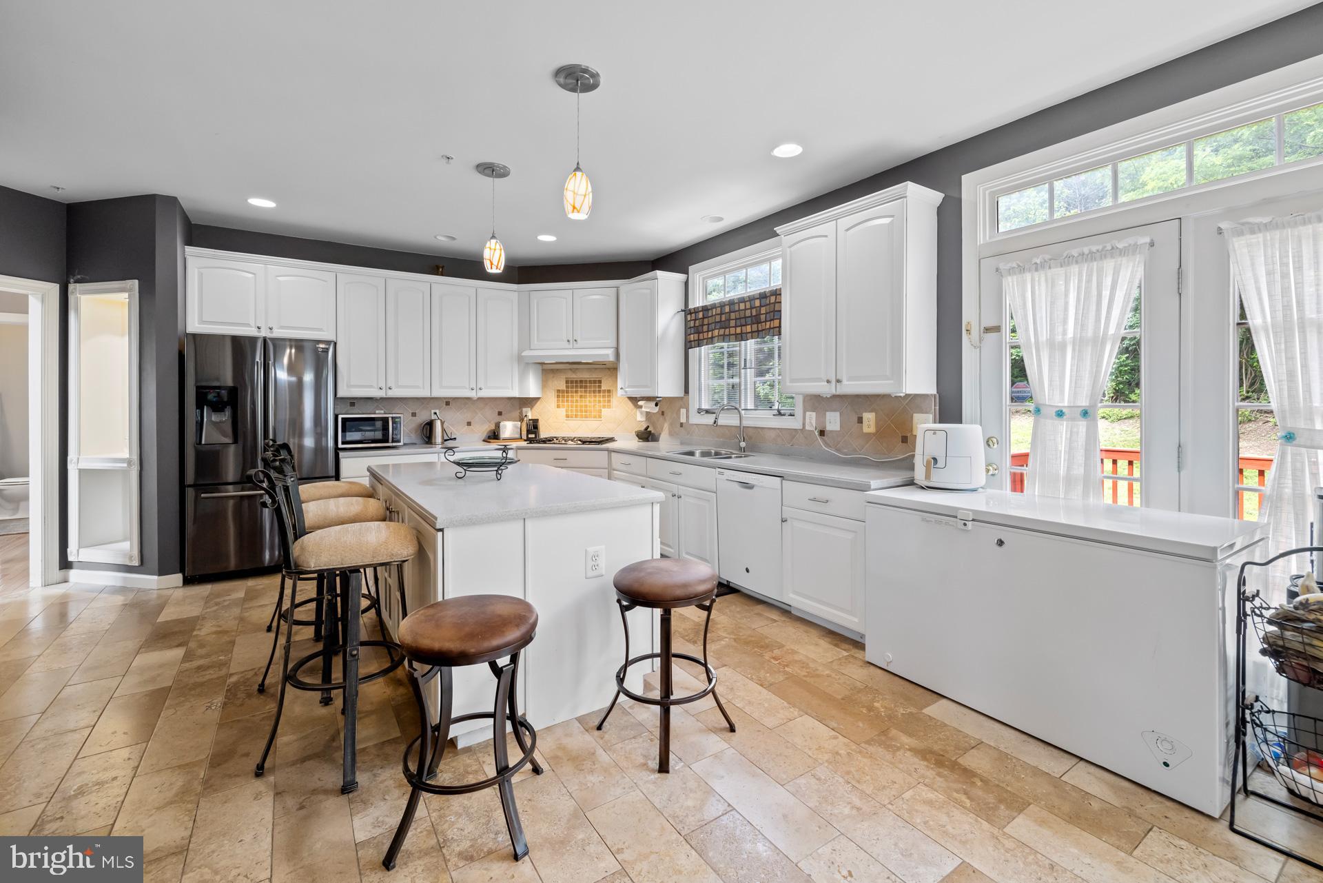 CROSS CREEK CLUB - Residential