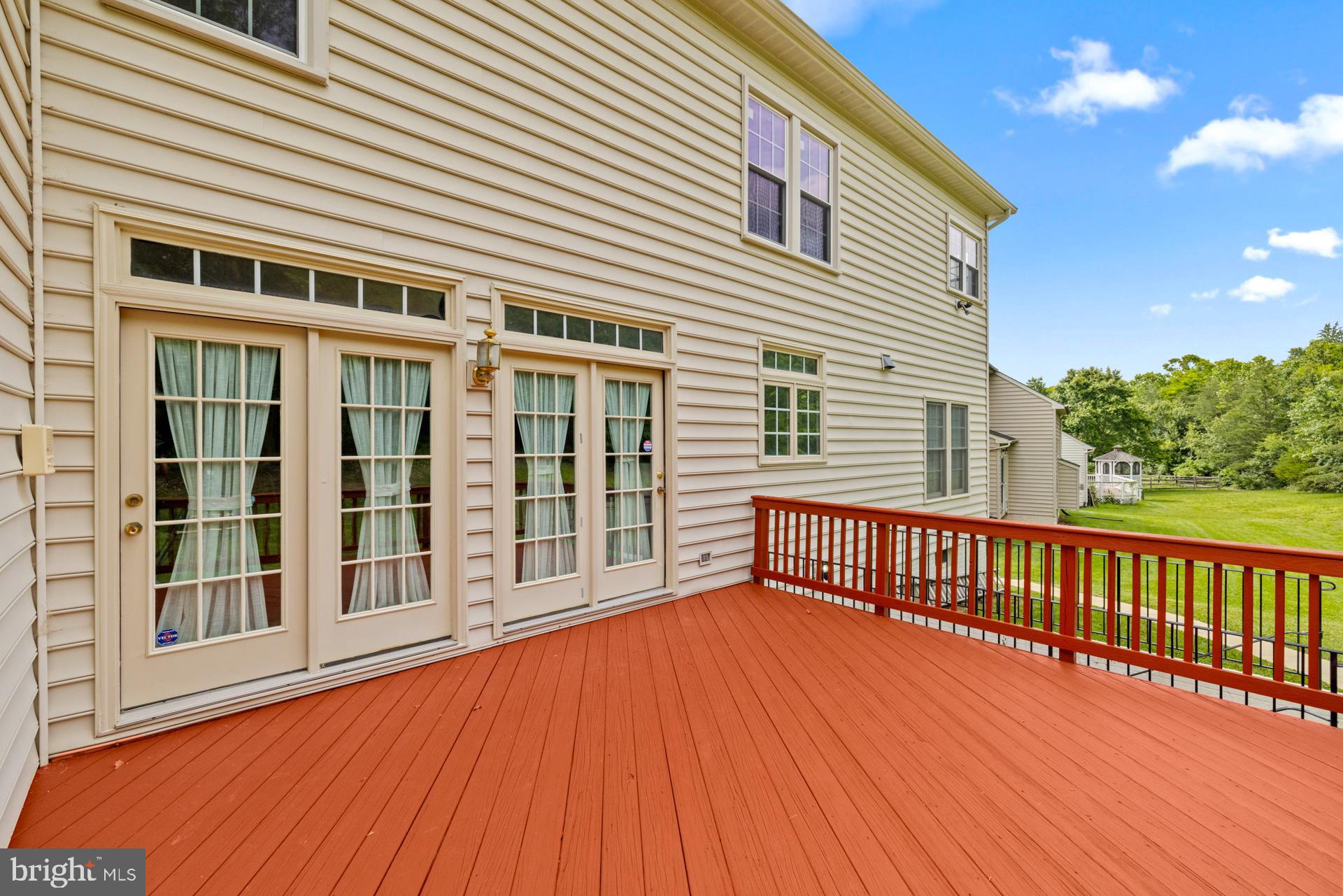 CROSS CREEK CLUB - Residential