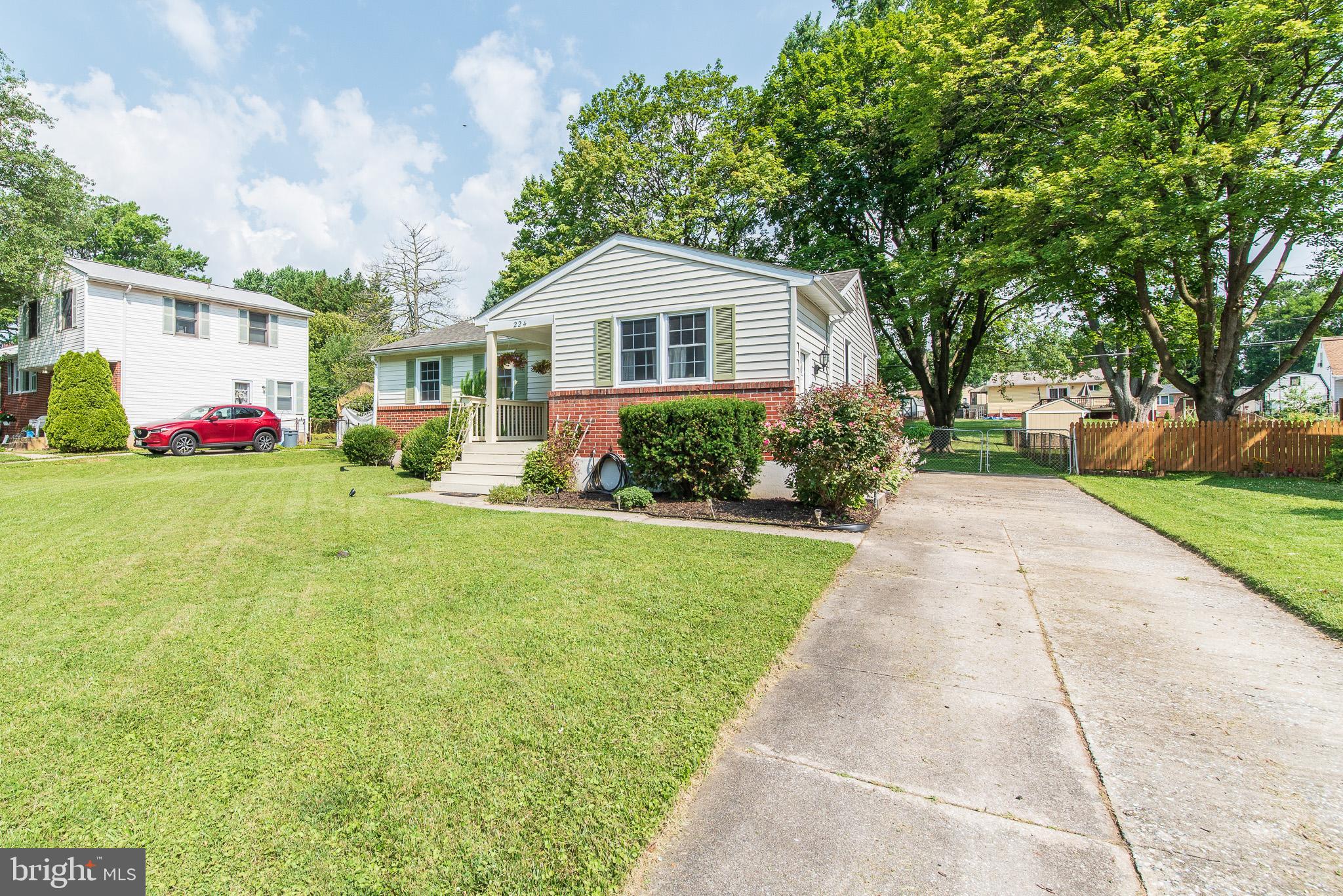 CHARTLEY - Residential