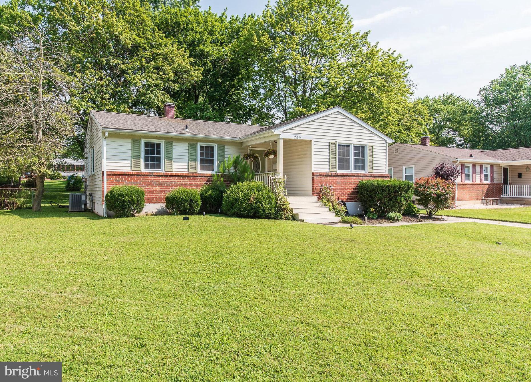 CHARTLEY - Residential