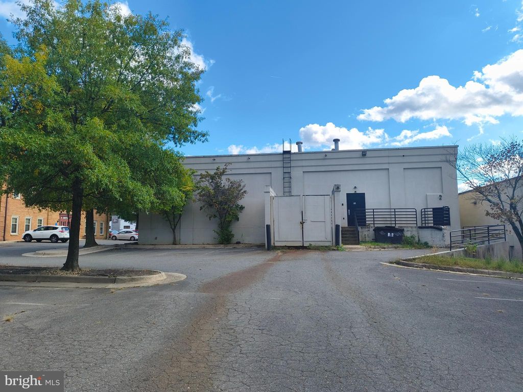 Photo of 6148 Franconia Road, ALEXANDRIA, VA 22310 (MLS # VAFX2273922)