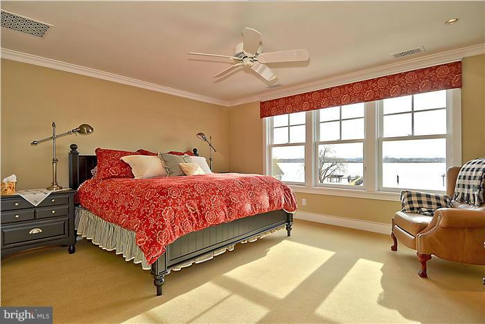 BENNETT POINT - Residential