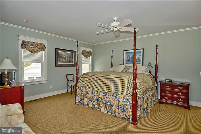 BENNETT POINT - Residential