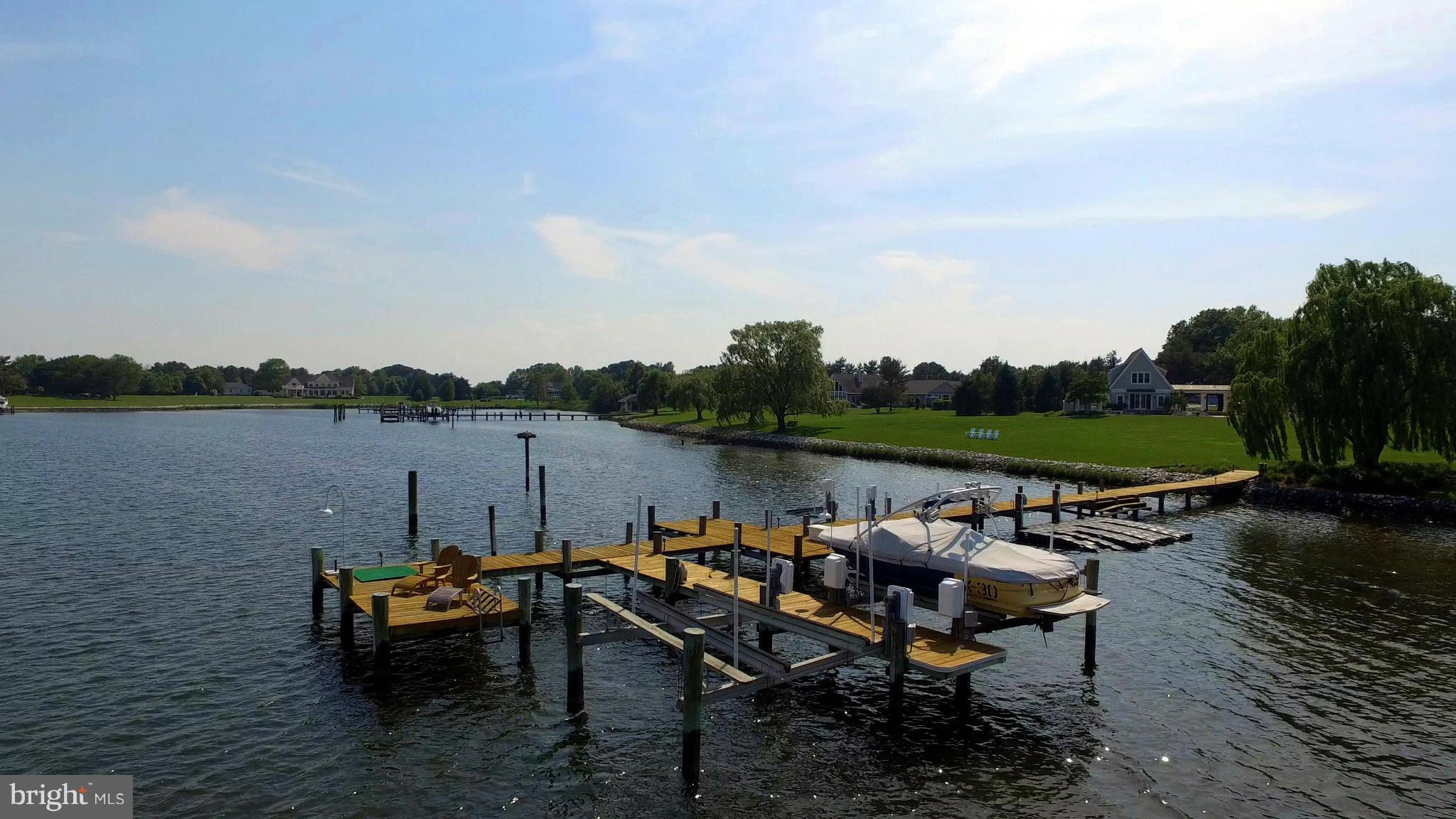 BENNETT POINT - Residential