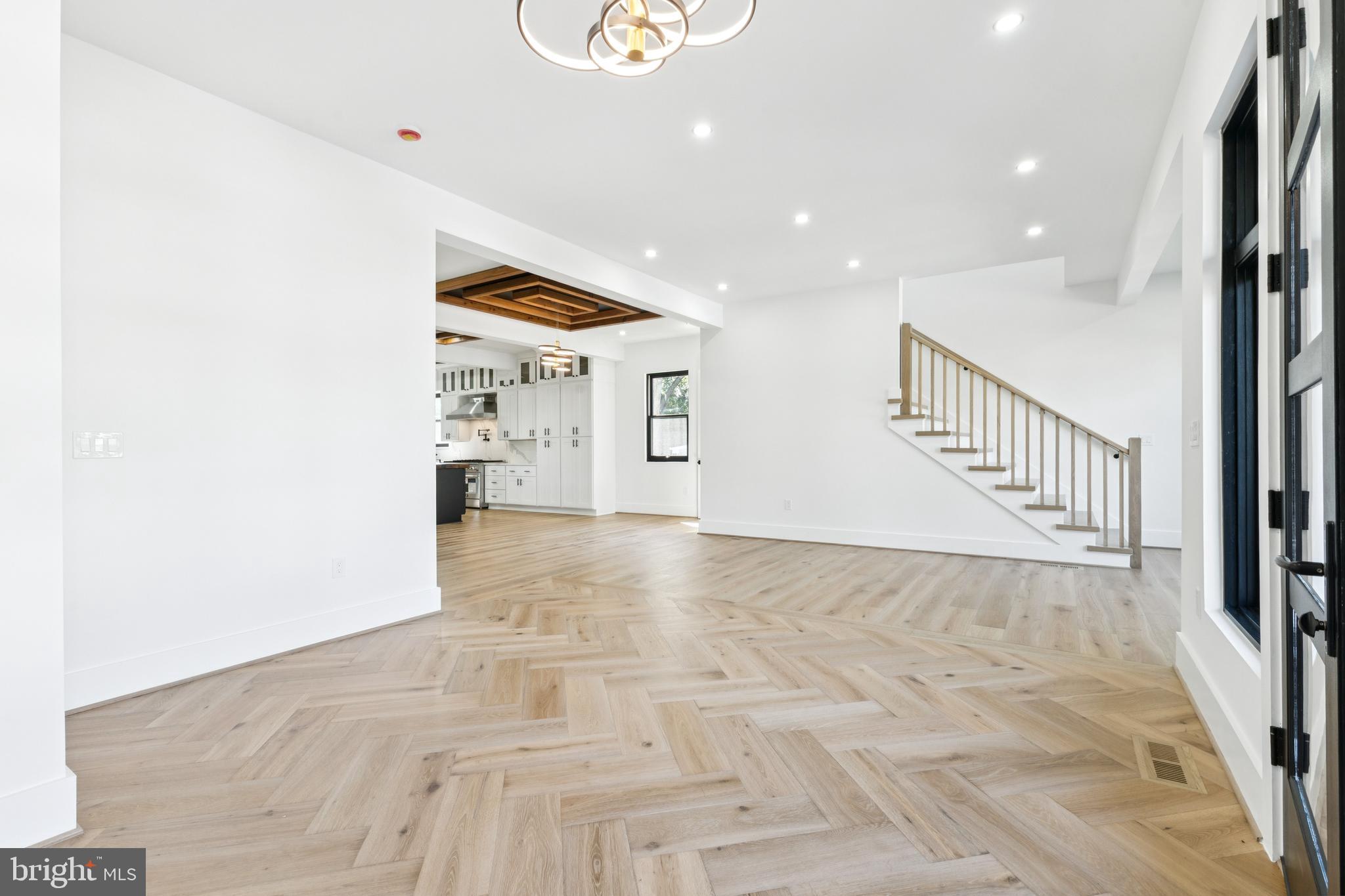 2919 LAWRENCE DRIVE