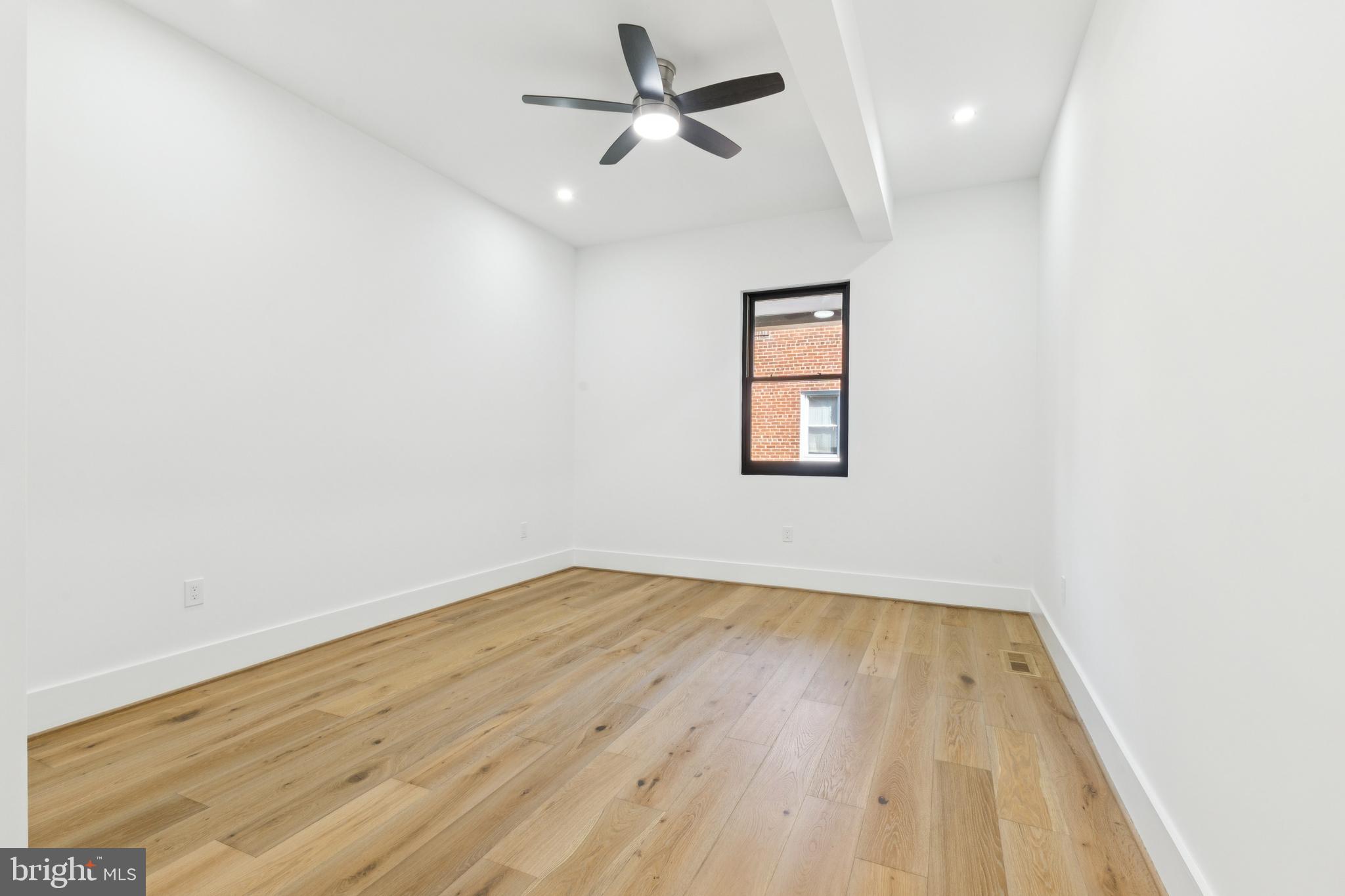 FENWICK PARK - Residential