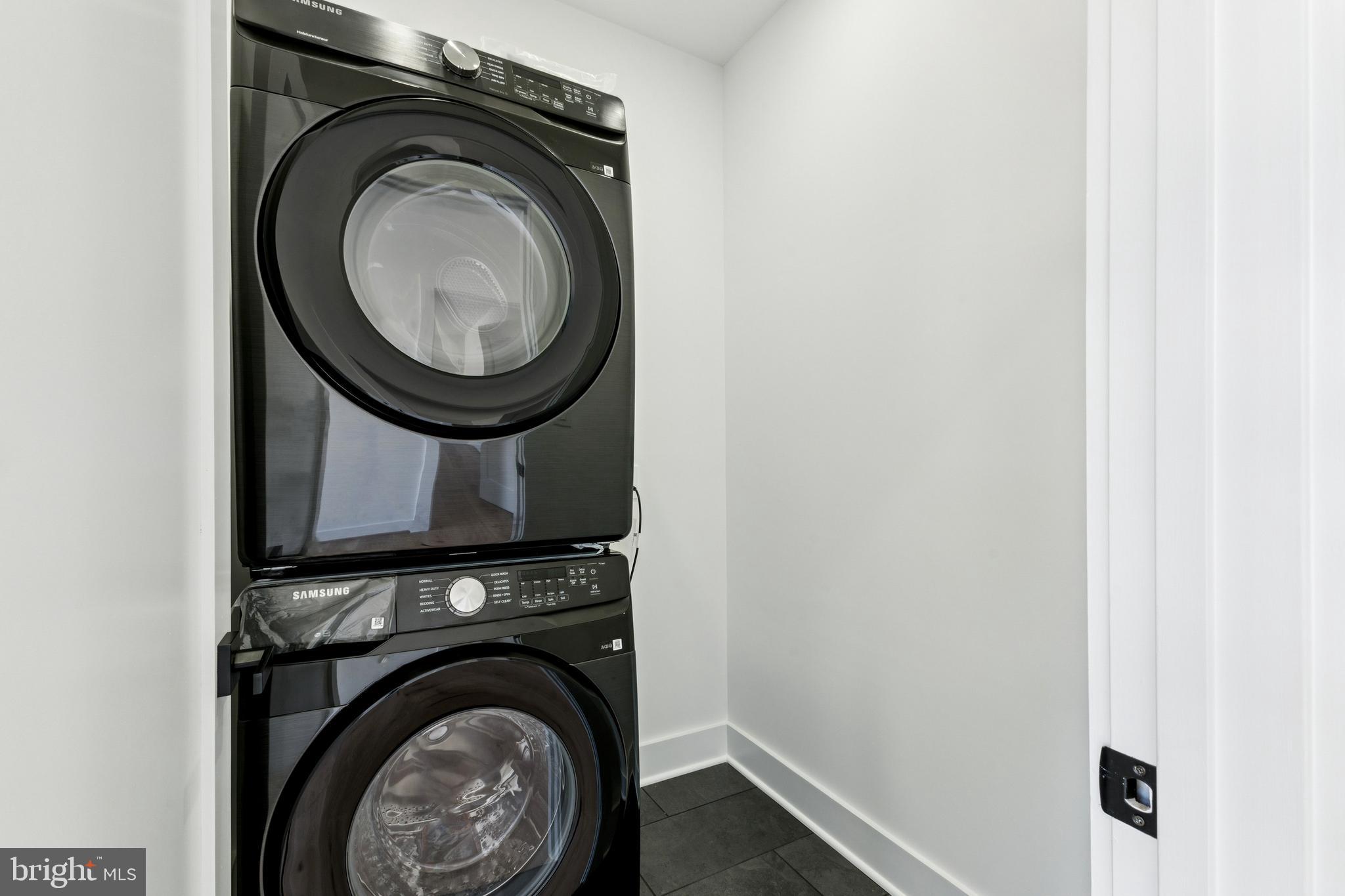 FENWICK PARK - Residential