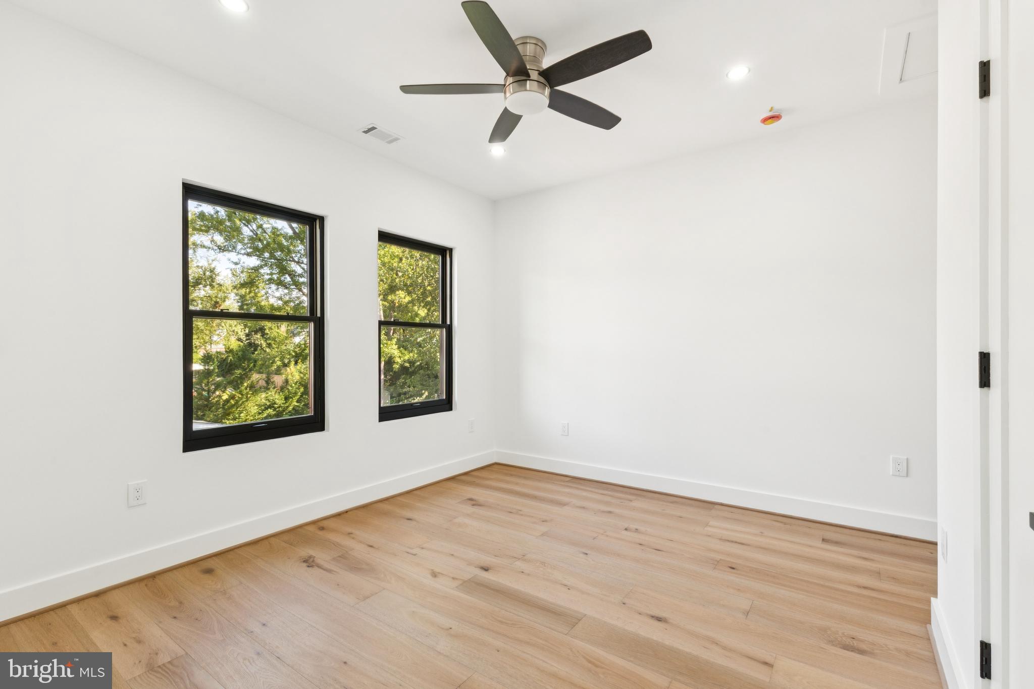 FENWICK PARK - Residential