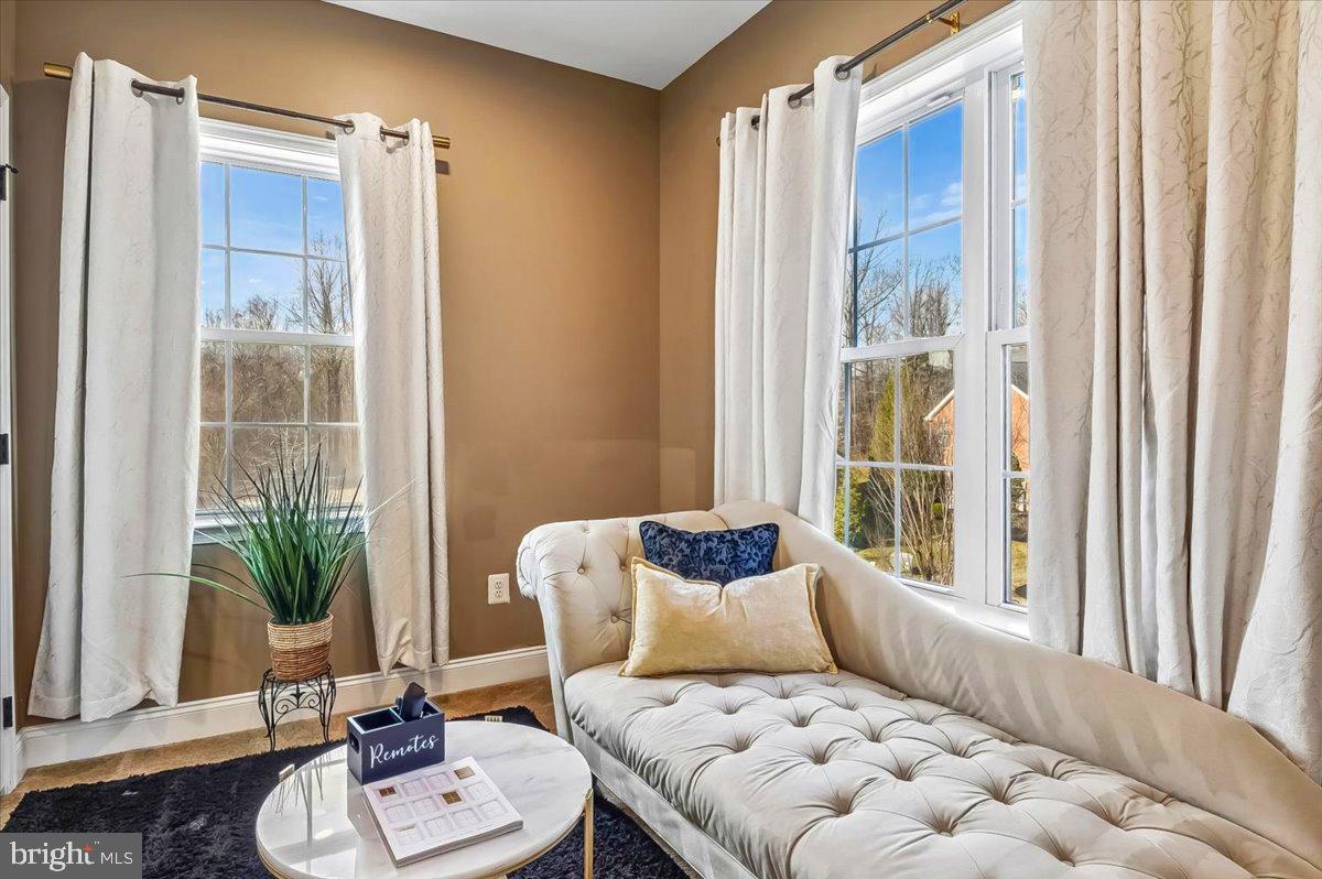 OAK CREEK CLUB - Residential