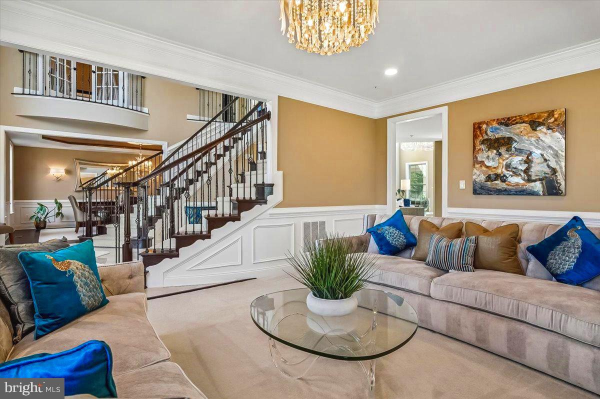 OAK CREEK CLUB - Residential