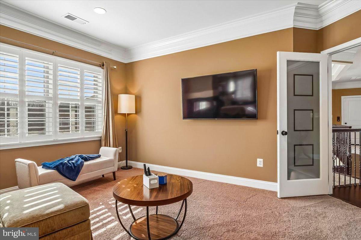 OAK CREEK CLUB - Residential