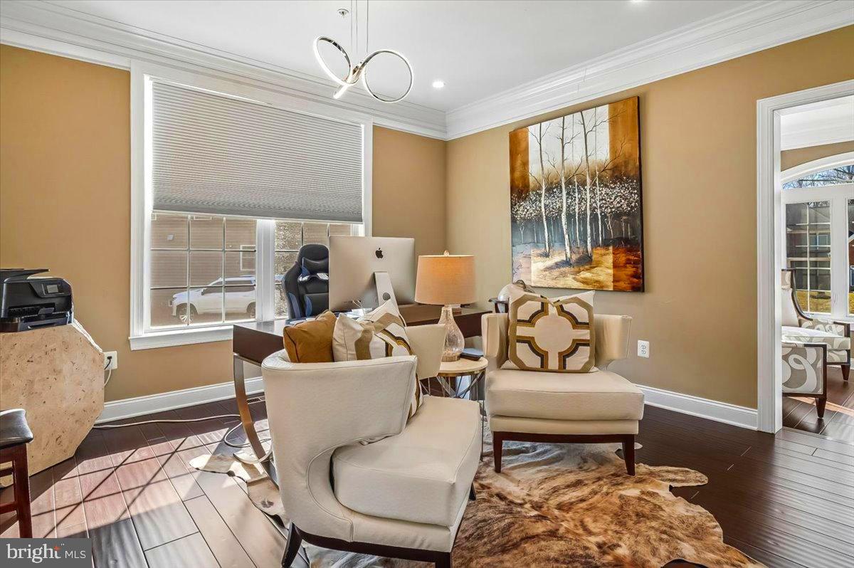 OAK CREEK CLUB - Residential