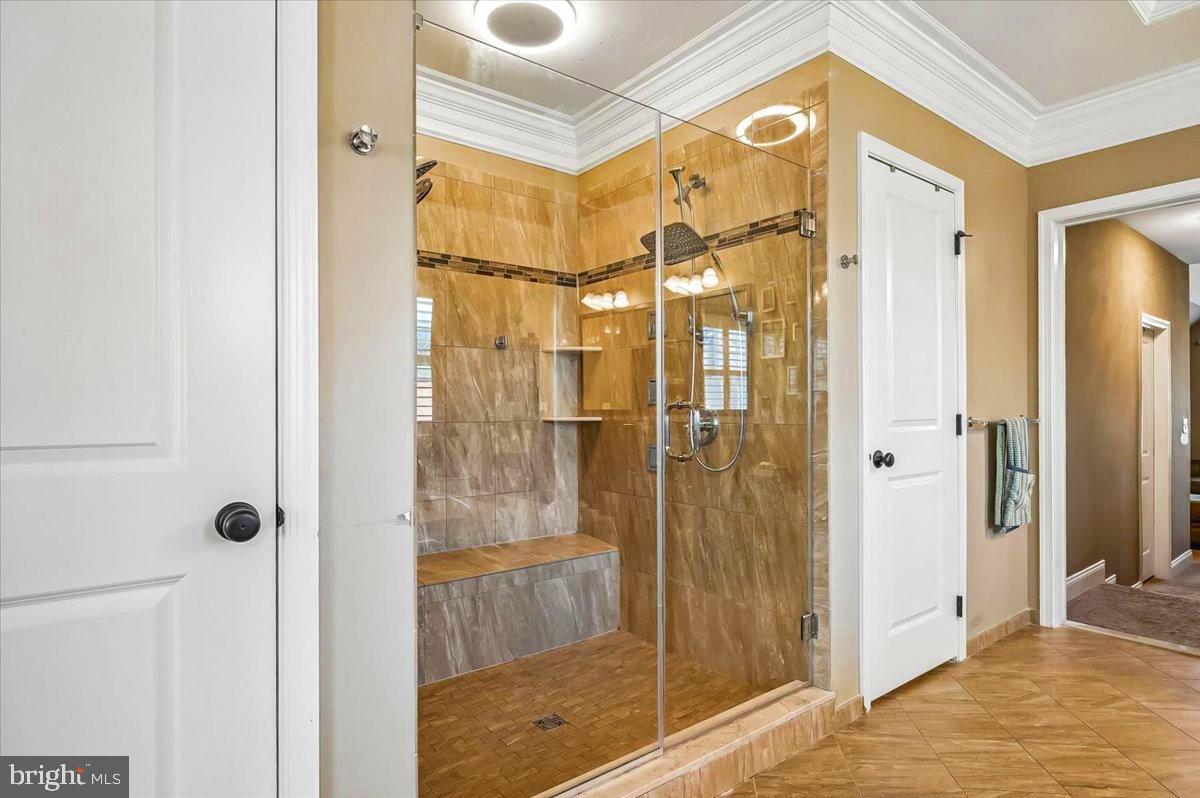 OAK CREEK CLUB - Residential