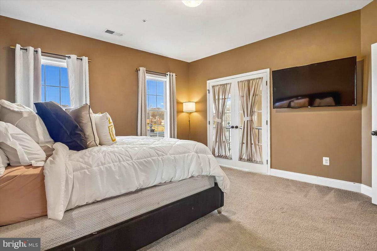 OAK CREEK CLUB - Residential