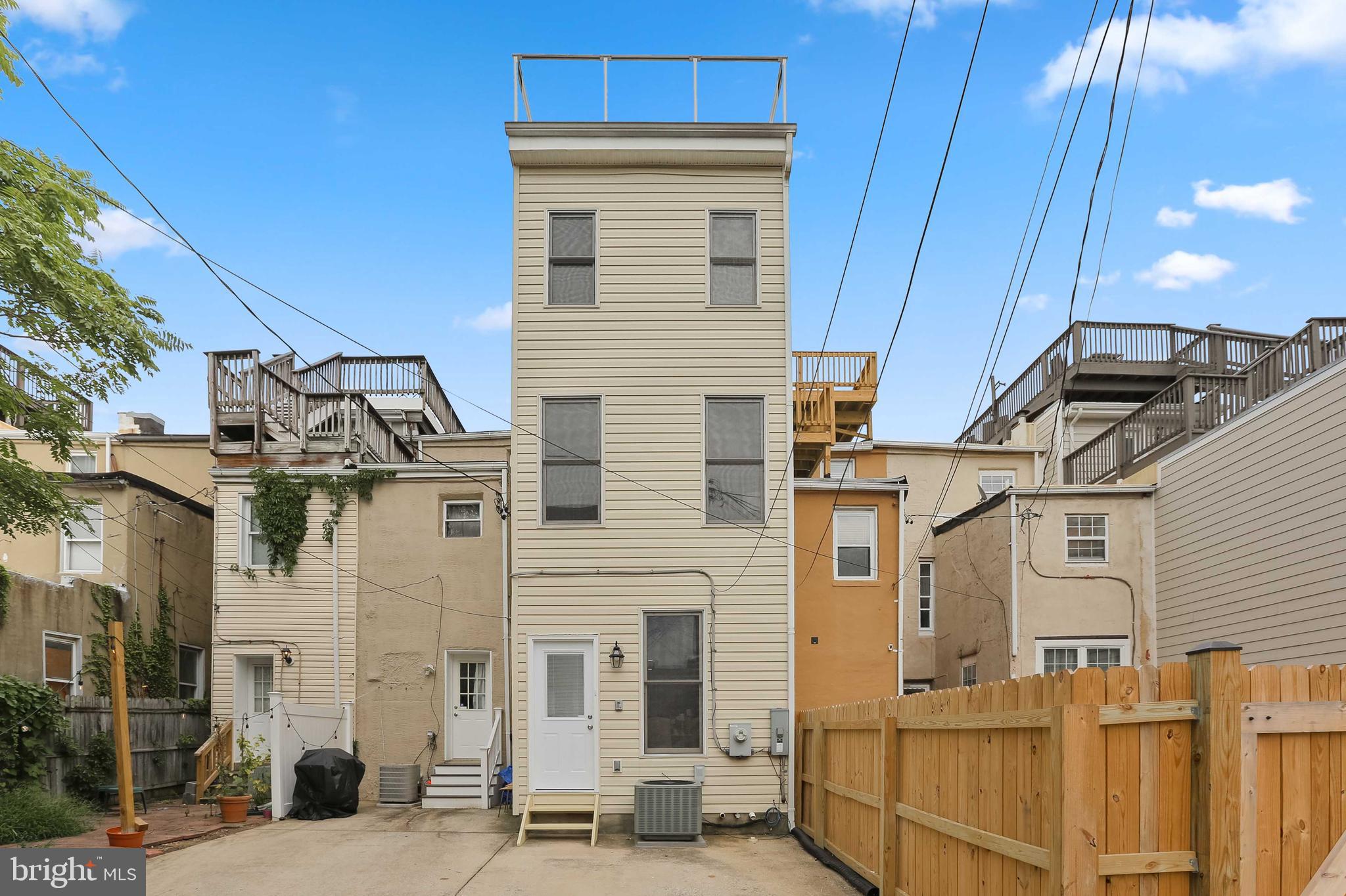 FEDERAL HILL HISTORIC DISTRICT - Residential Lease