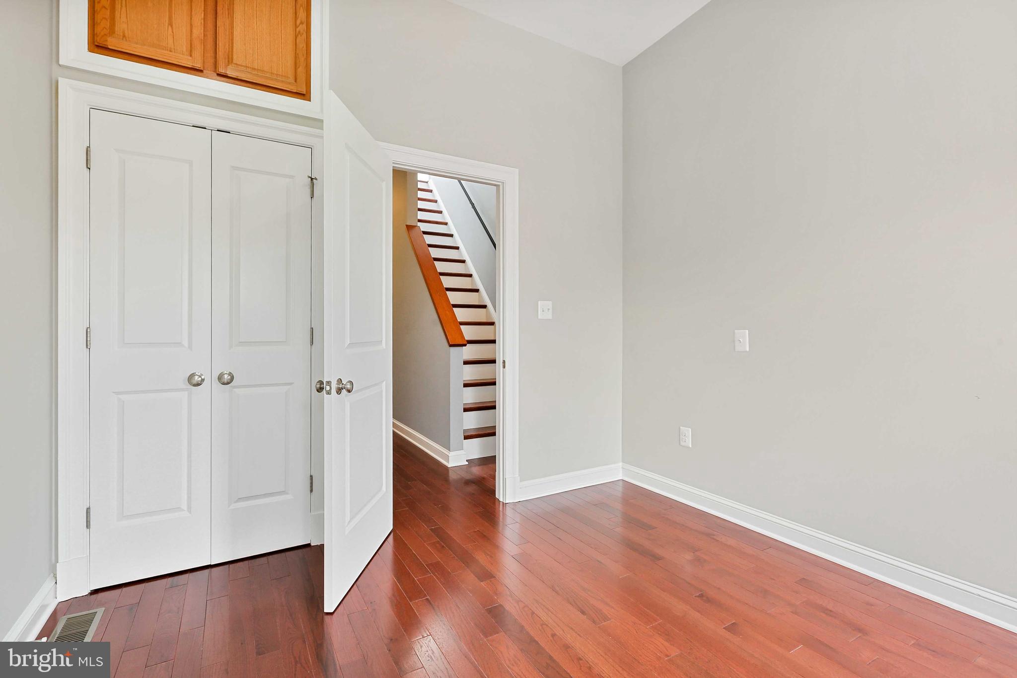 FEDERAL HILL HISTORIC DISTRICT - Residential Lease