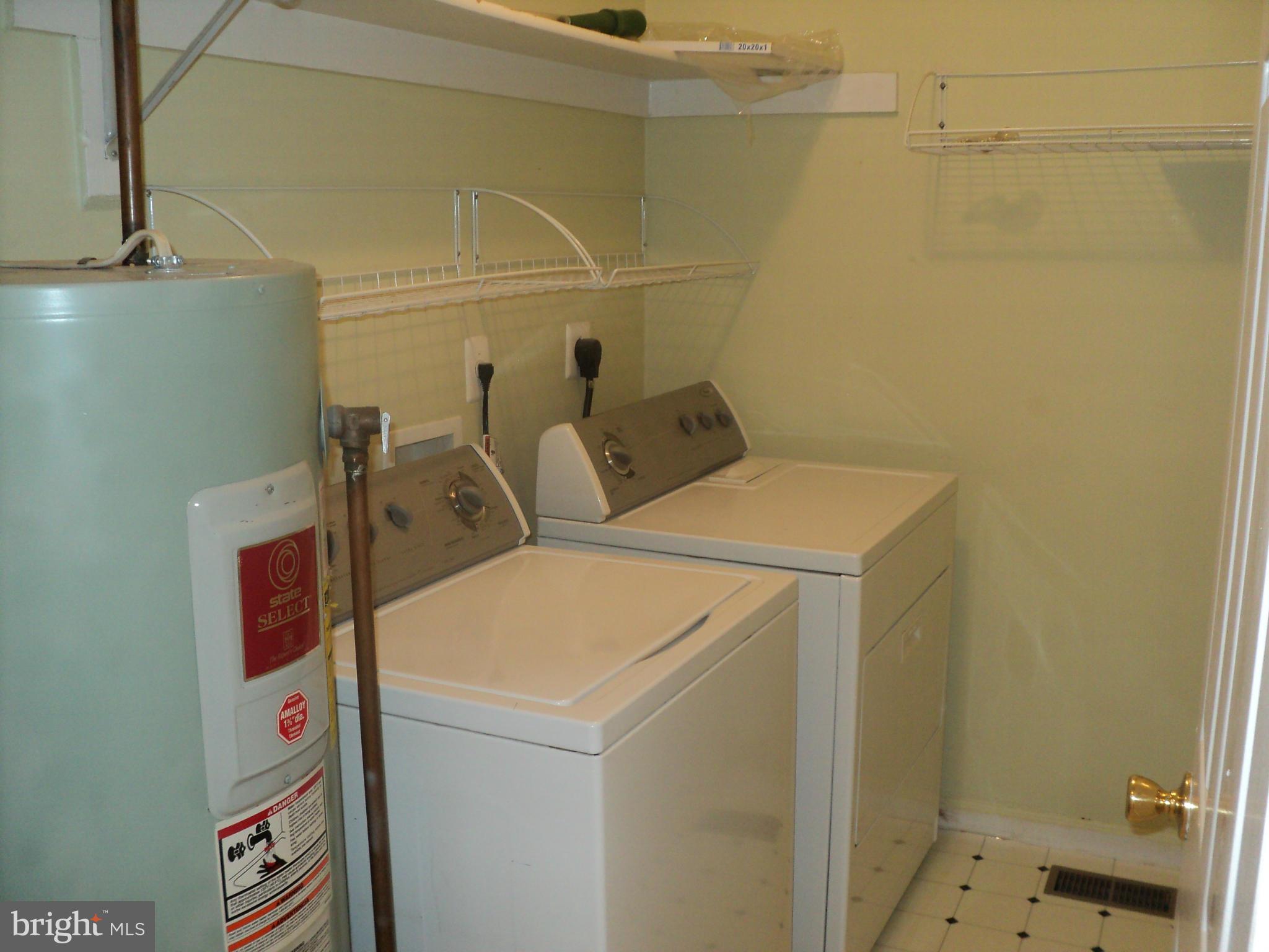 COBB ISLAND - Residential Lease