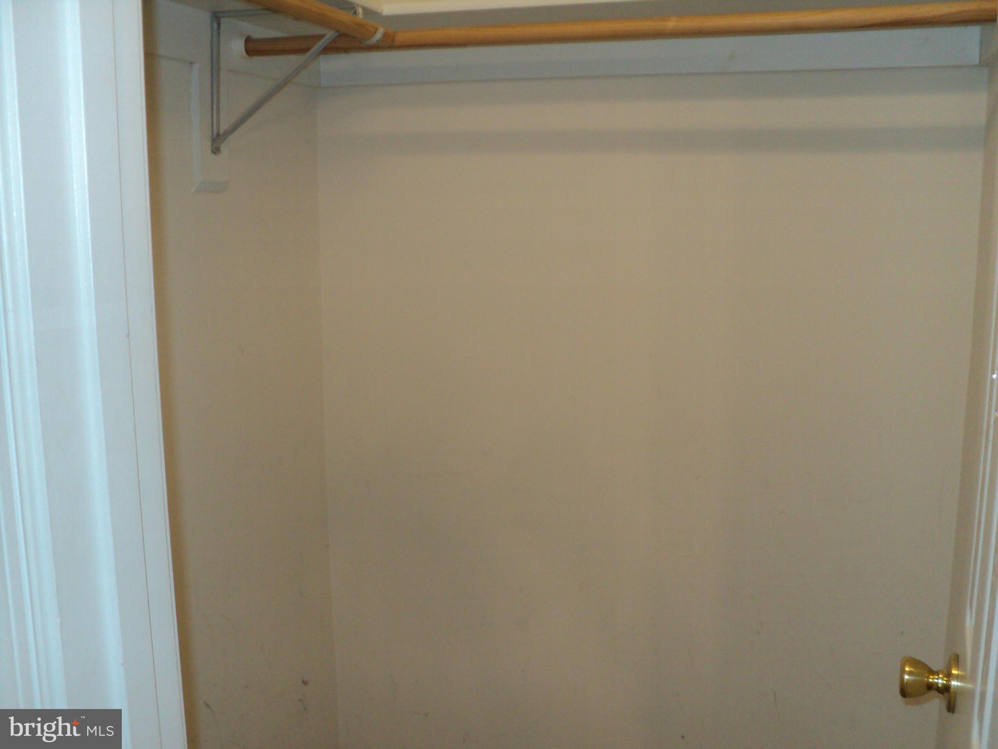 COBB ISLAND - Residential Lease