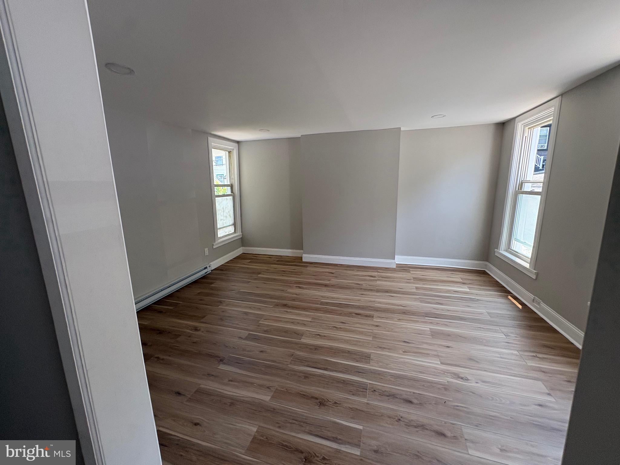 118 S 3RD STREET
