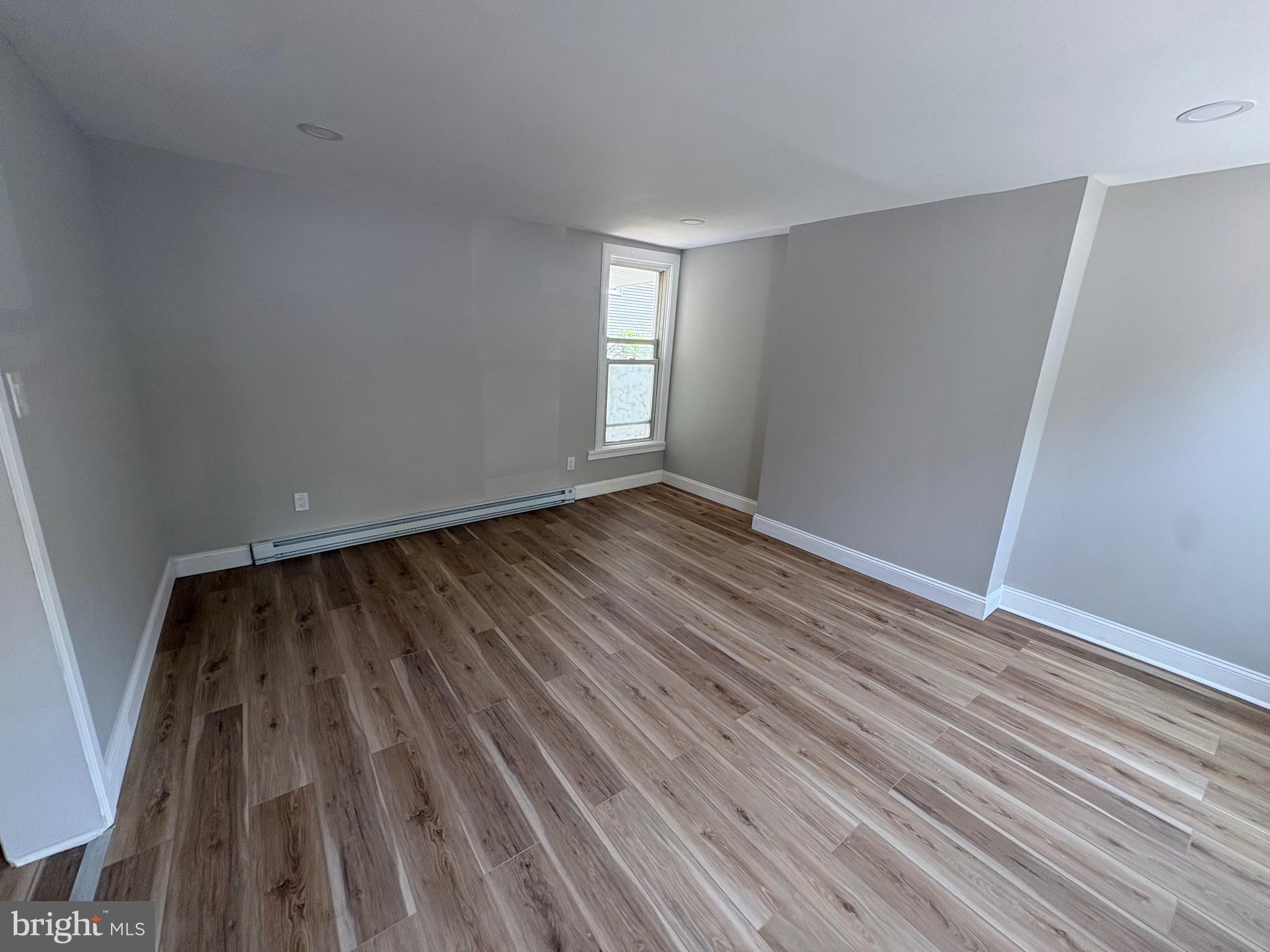 118 S 3RD STREET