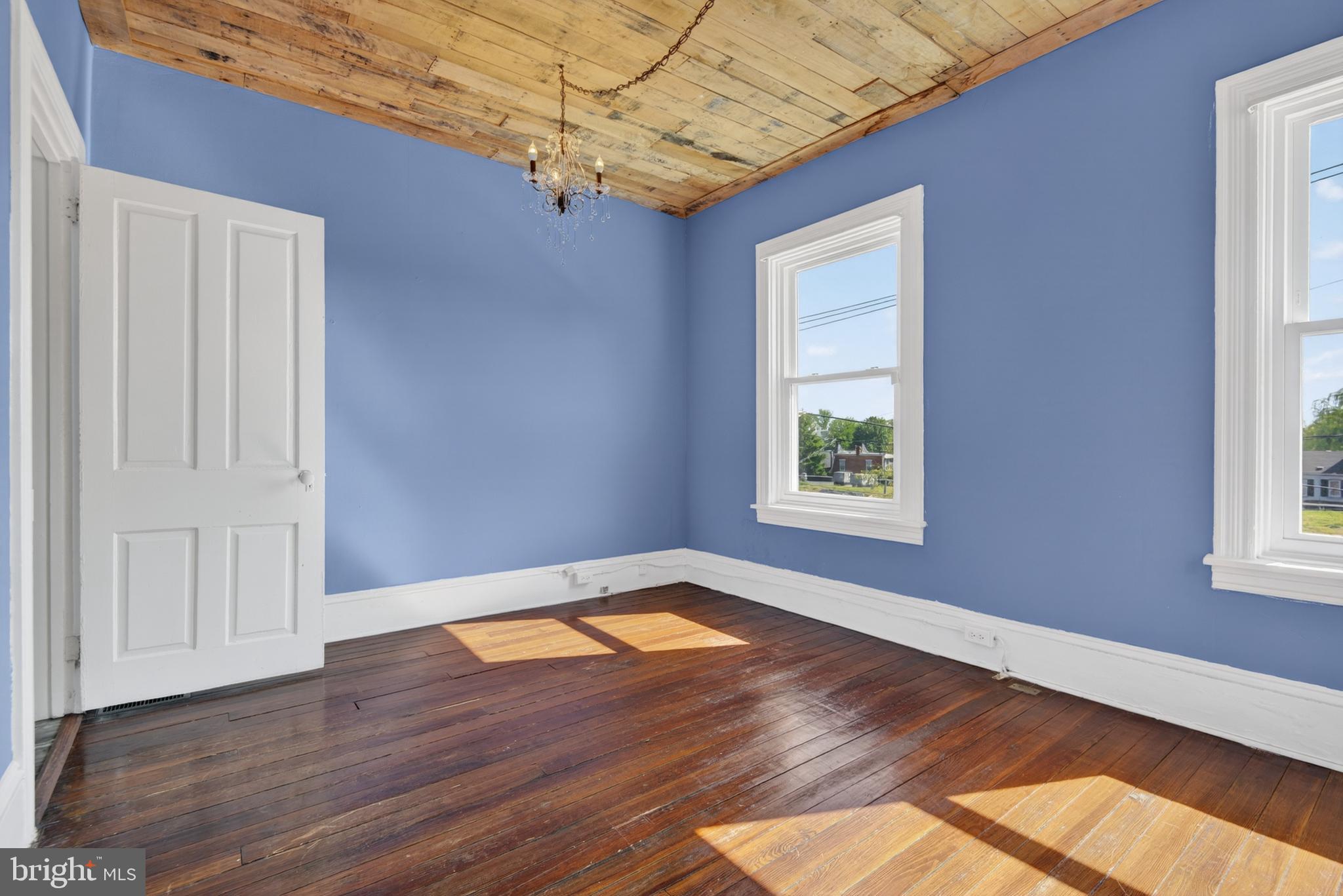 LANCASTER - Residential