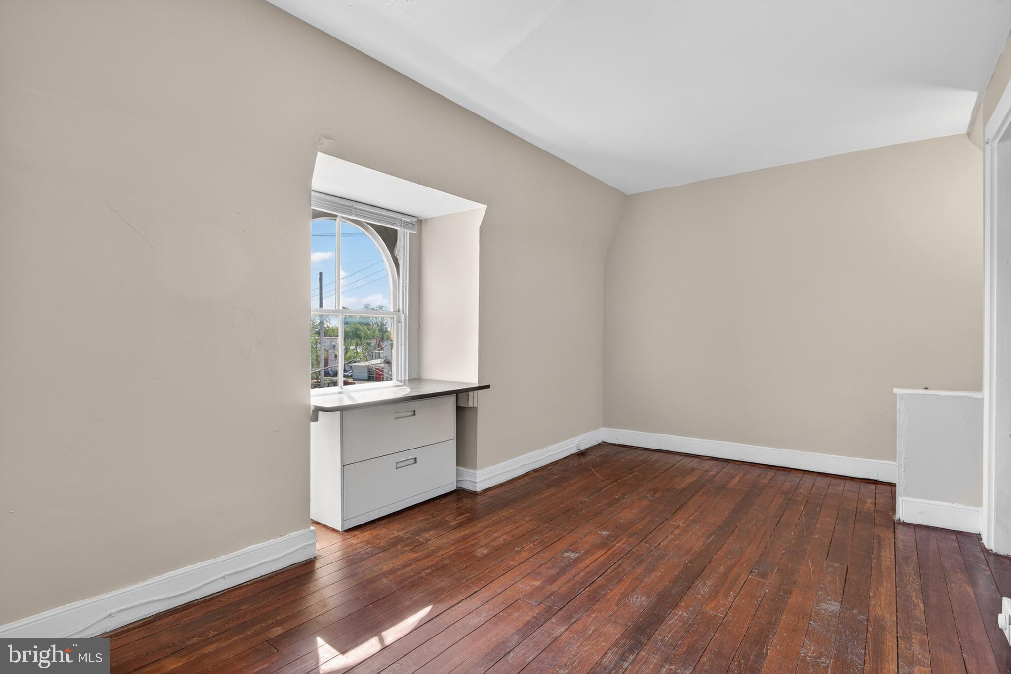 LANCASTER - Residential