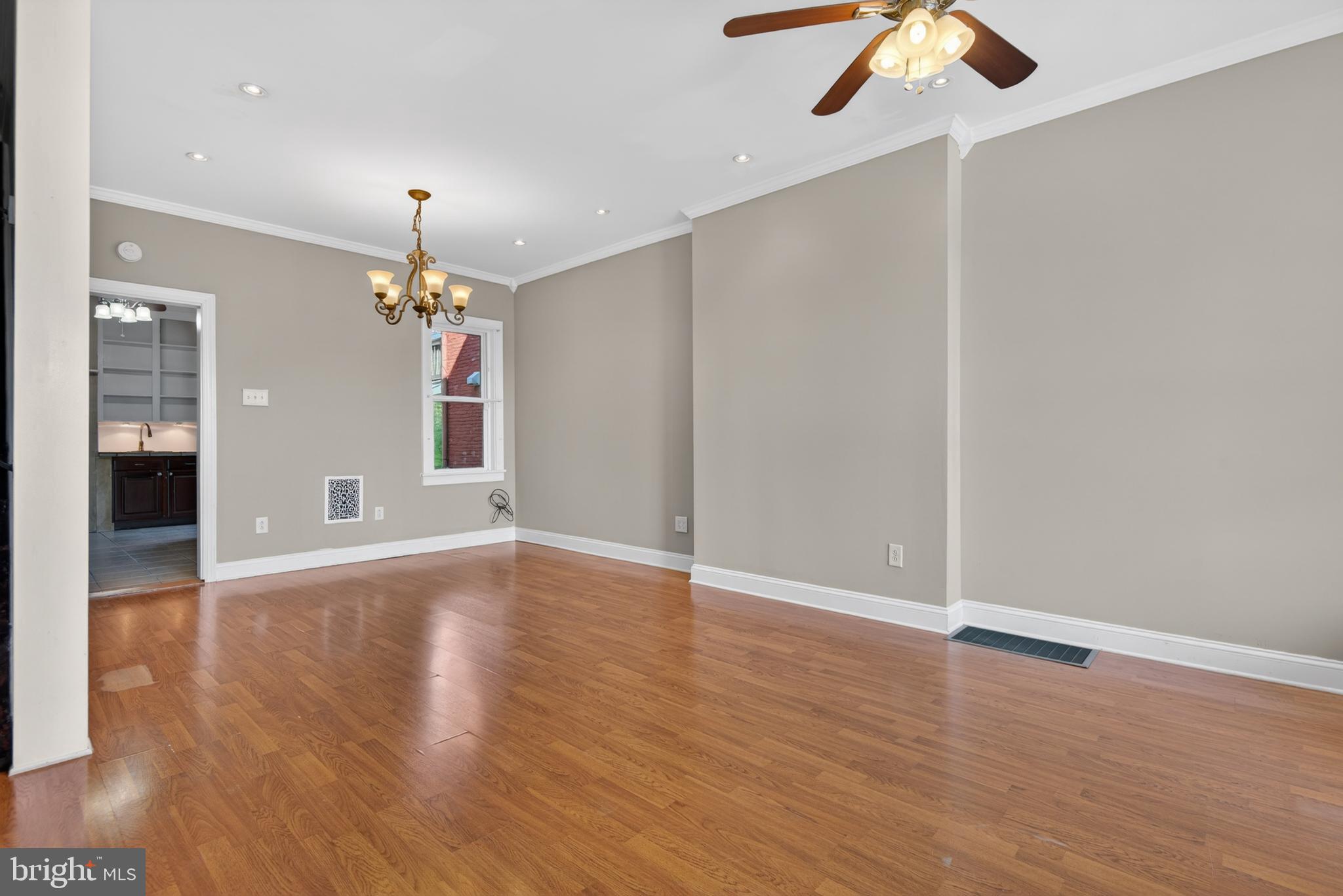 LANCASTER - Residential