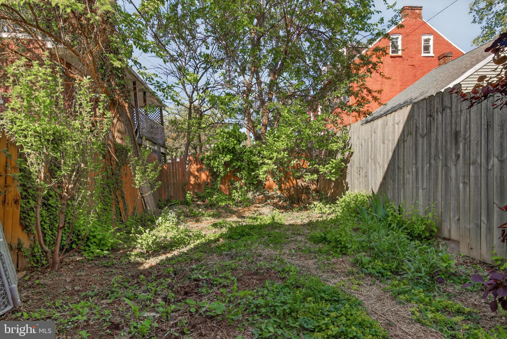 LANCASTER - Residential