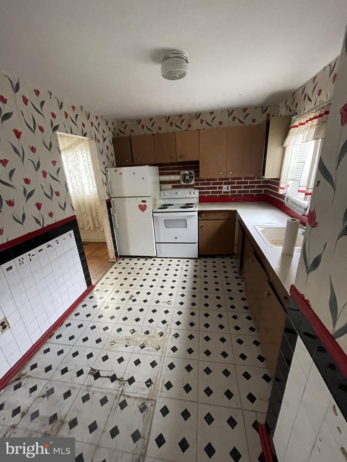 HOLLY PARK - Residential