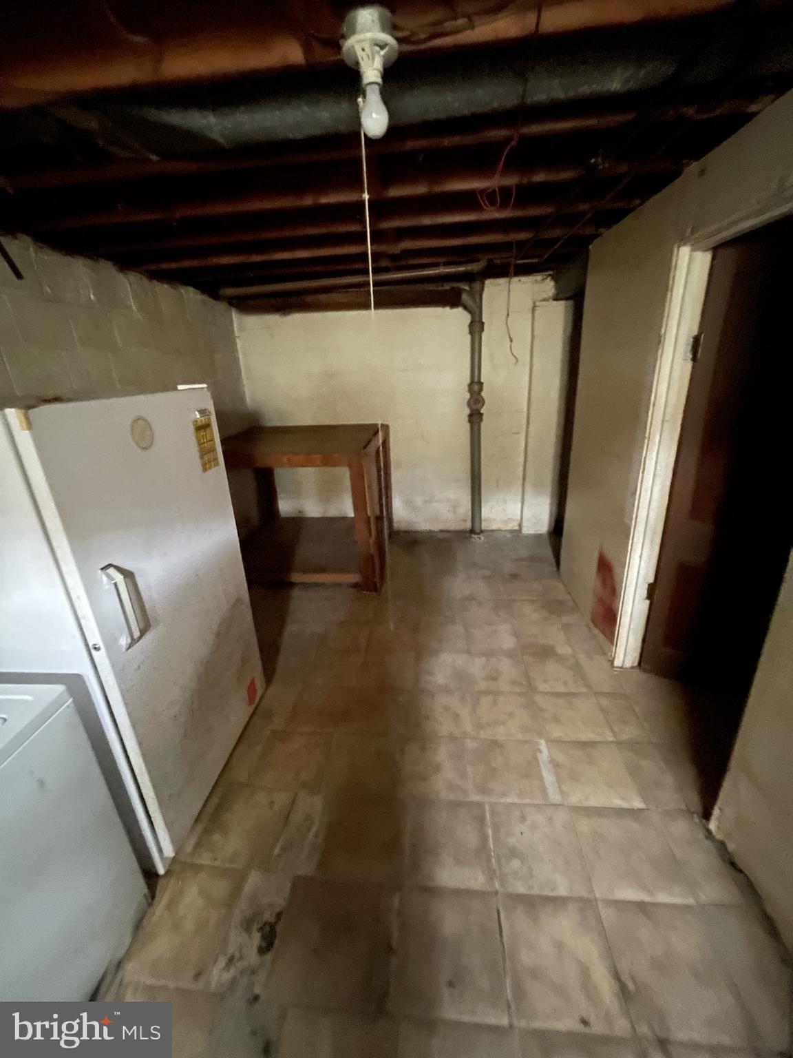 HOLLY PARK - Residential