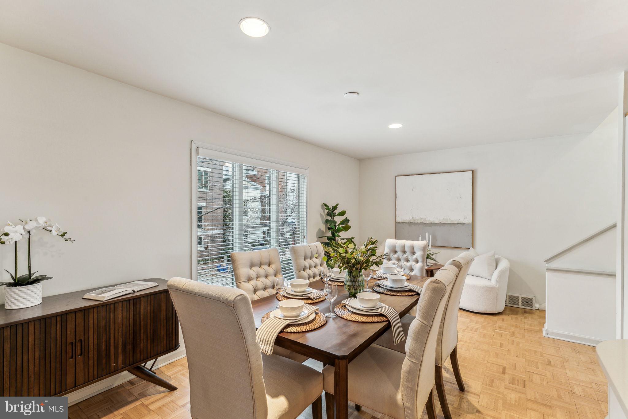 SOCIETY HILL - Residential