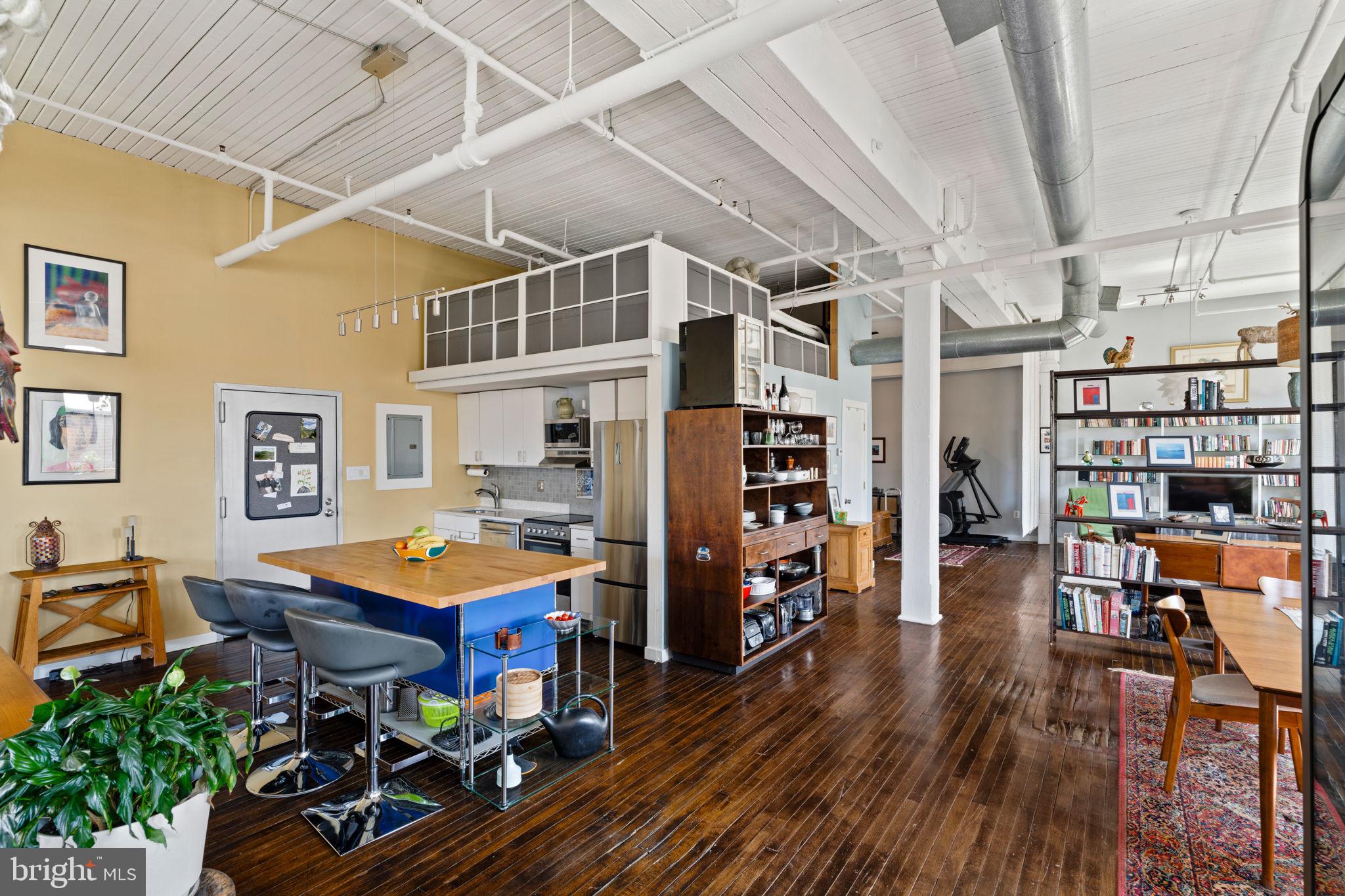 CALLOWHILL - Residential