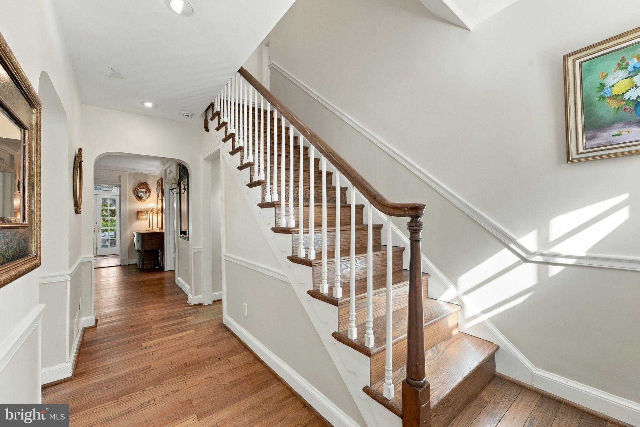 3705 LORCOM LANE