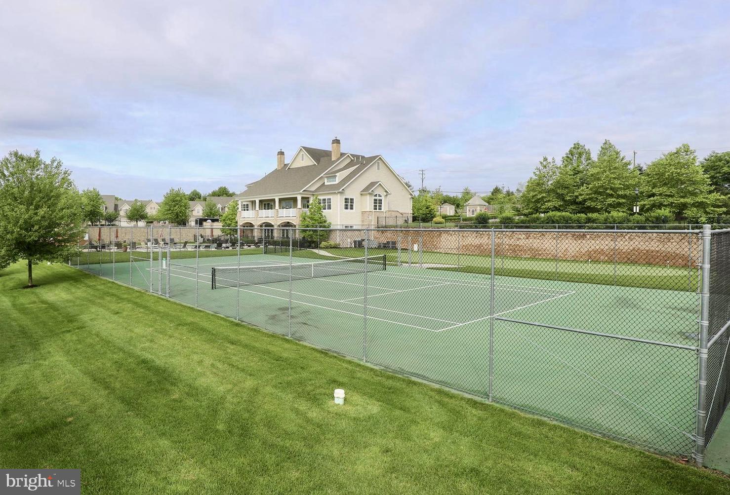 MEADOWS AT PARKVIEW - Residential