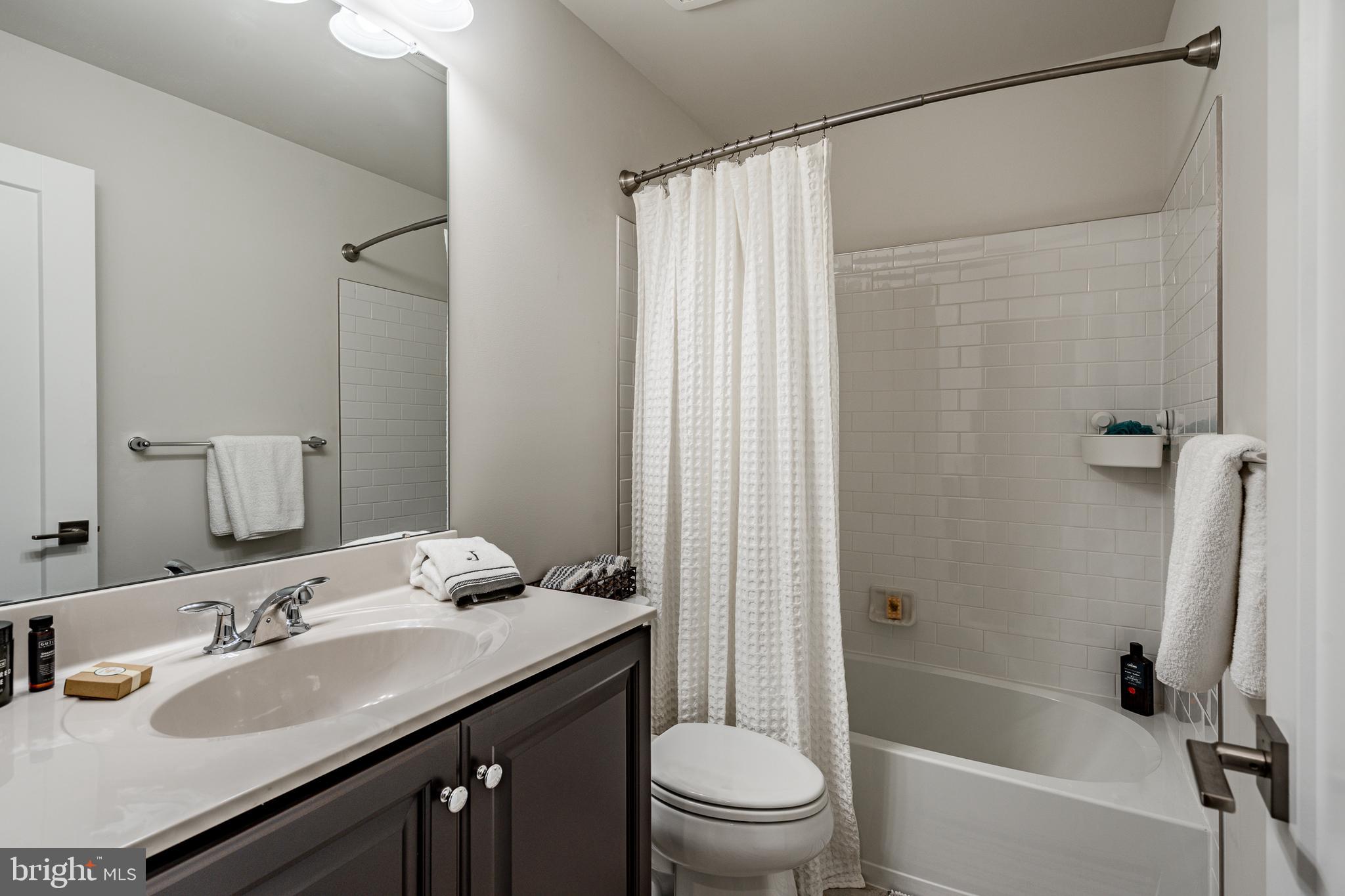 MEADOWS AT PARKVIEW - Residential