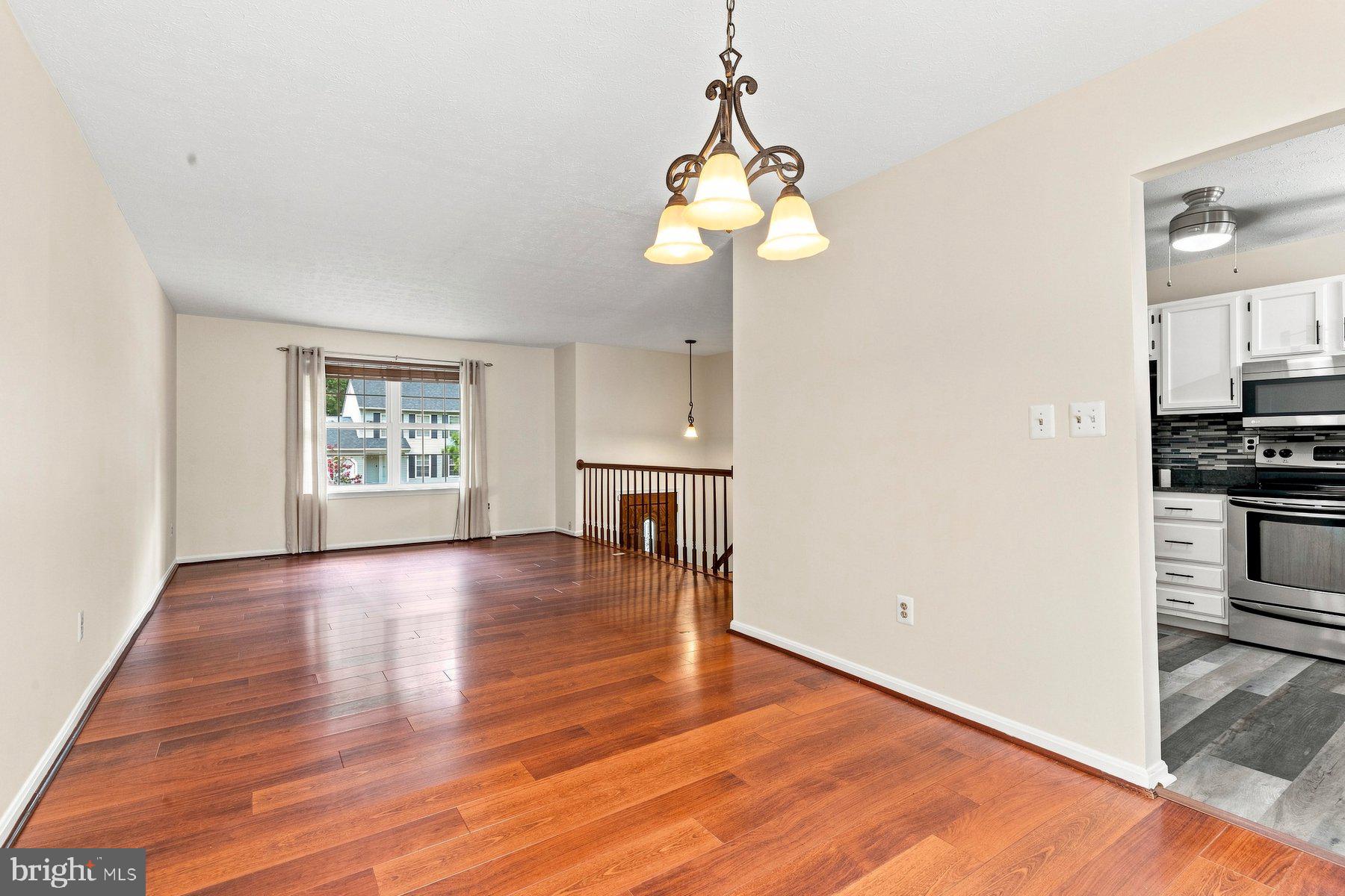 6150 FAIRBOURNE COURT