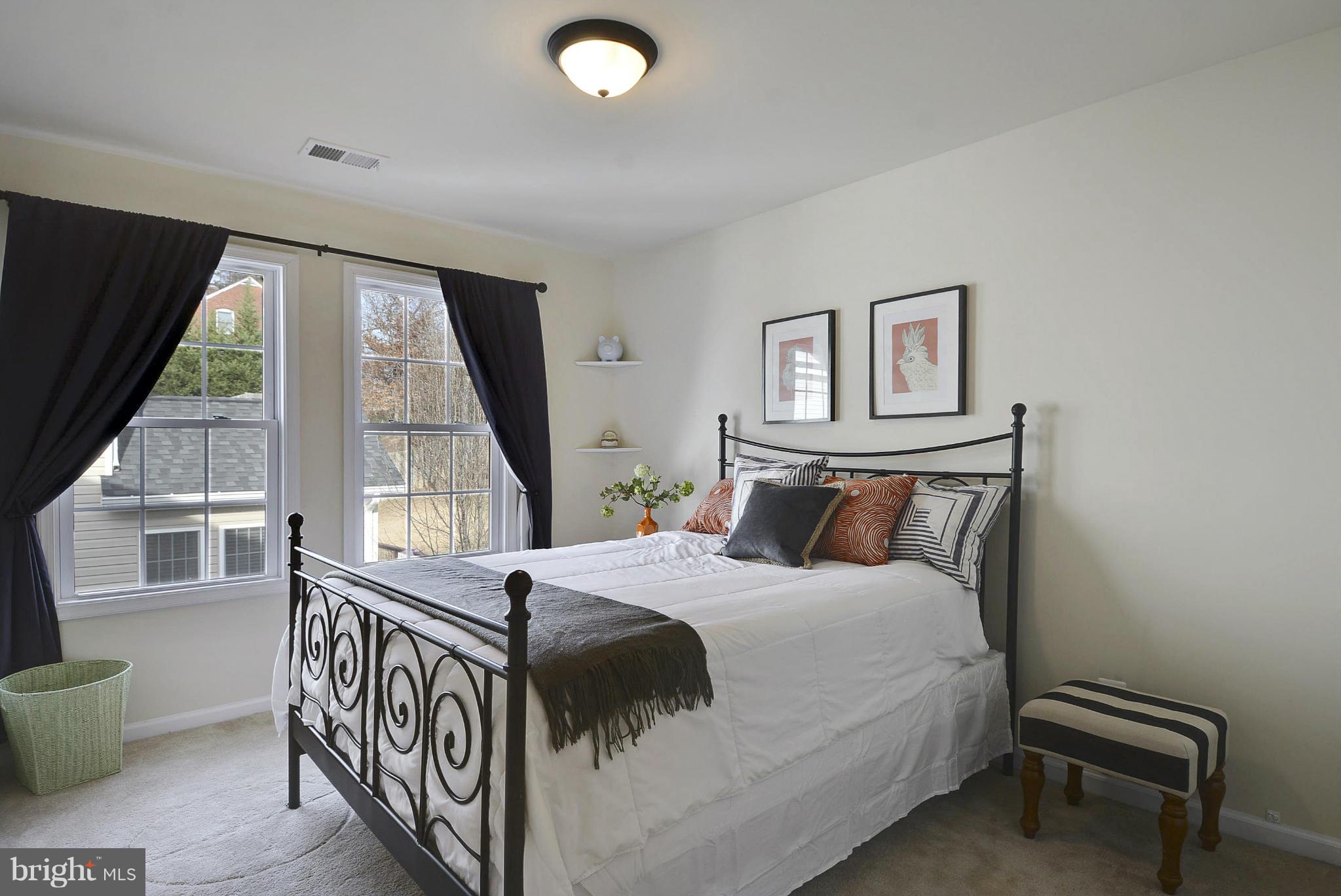 VALLEY VIEW - Residential