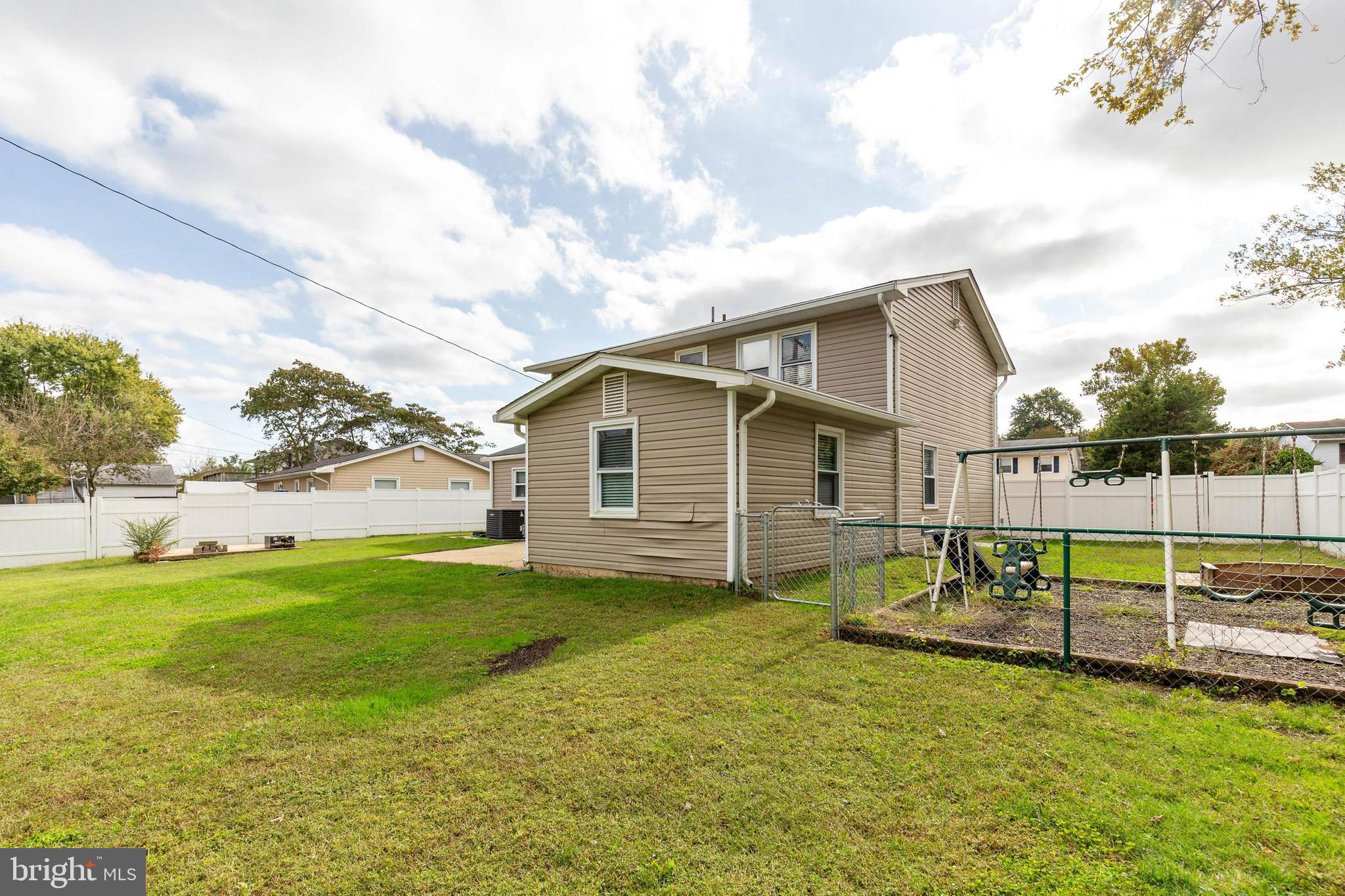 ST CHARLES - CARRINGTON - Residential