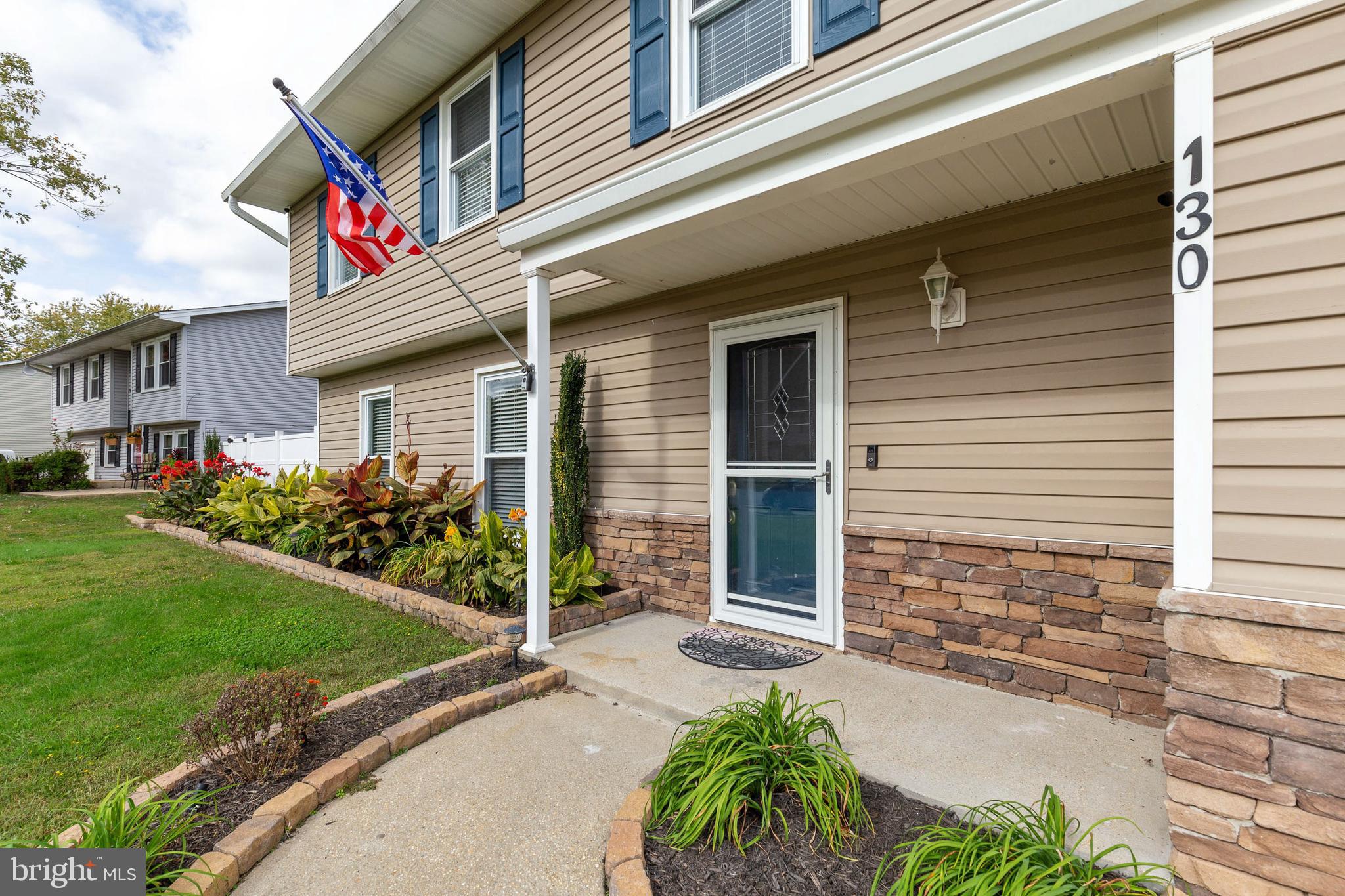 ST CHARLES - CARRINGTON - Residential