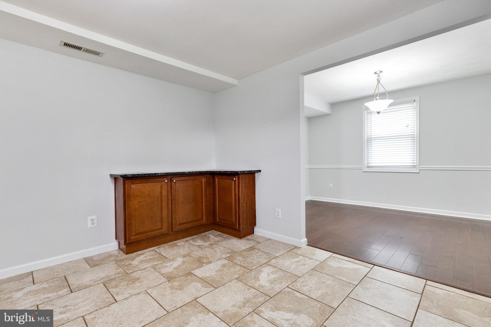 ST CHARLES - CARRINGTON - Residential