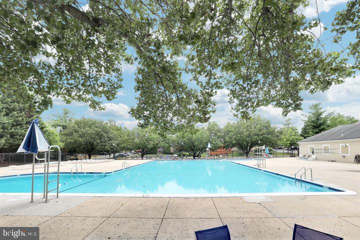 AMBERFIELD - Residential Lease