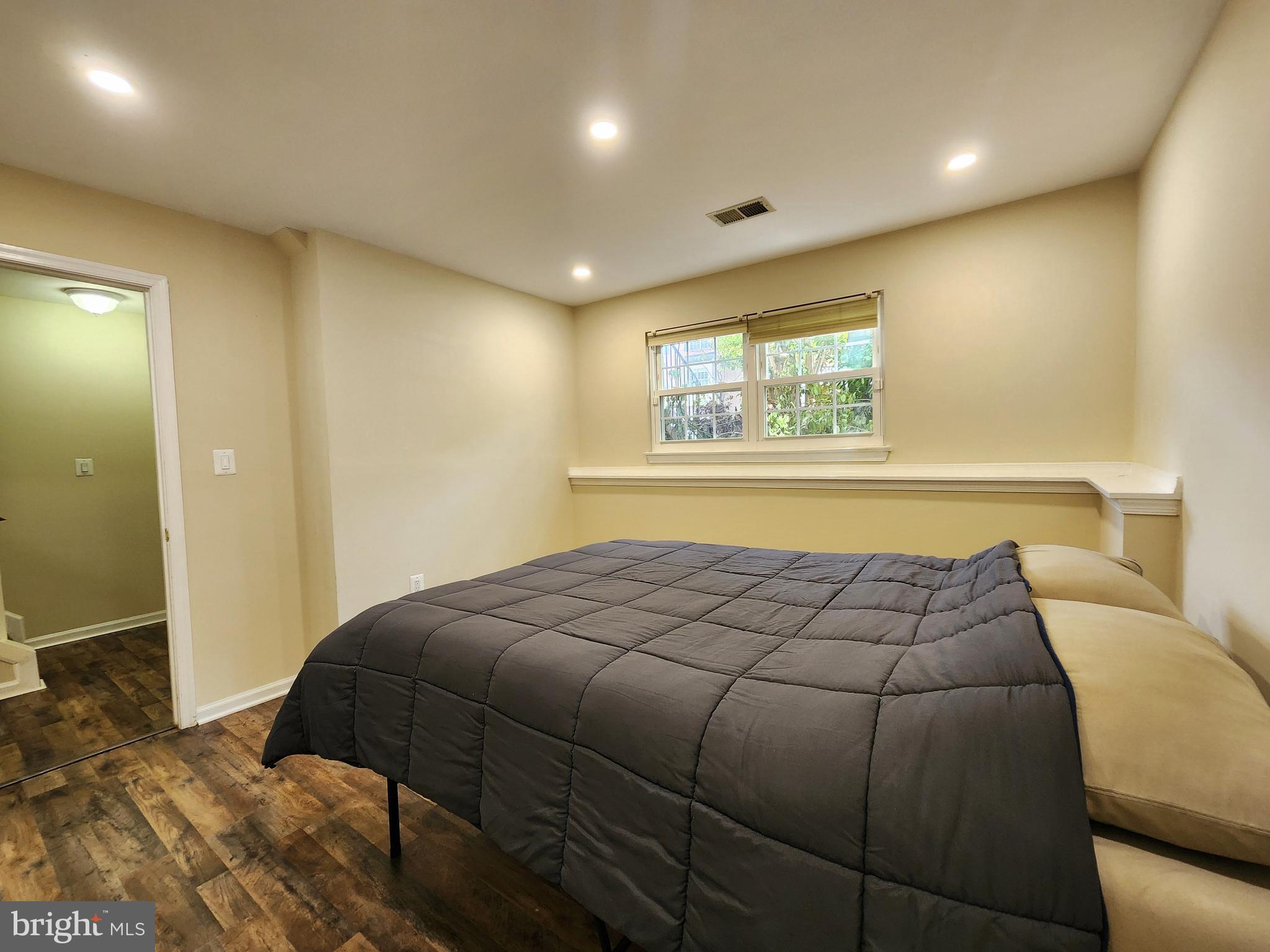 AMBERFIELD - Residential Lease