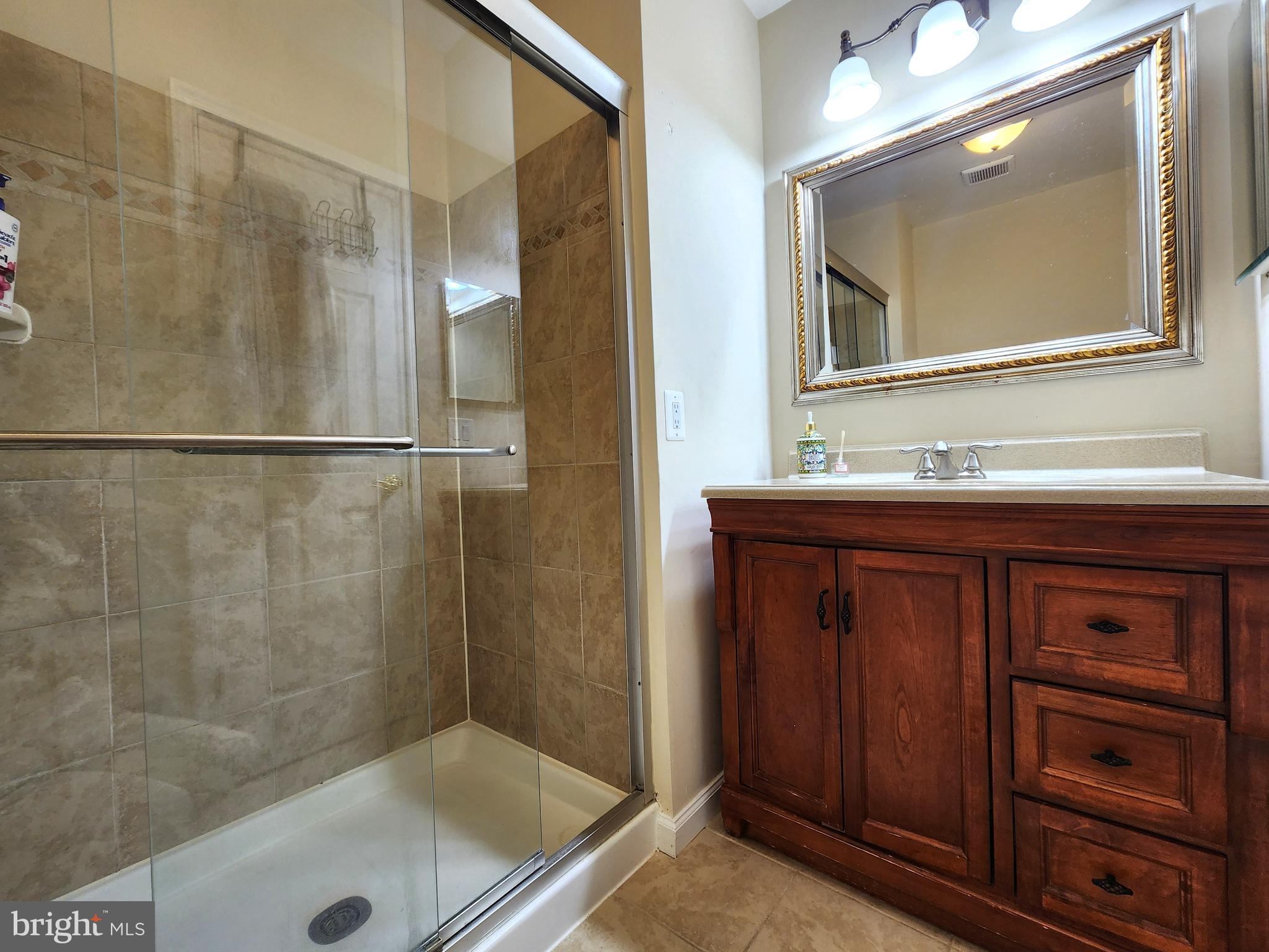 AMBERFIELD - Residential Lease