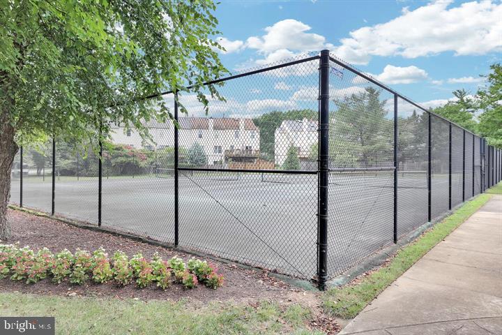 AMBERFIELD - Residential Lease